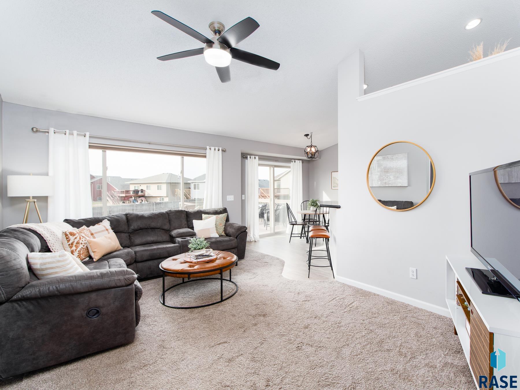 4609 S Grinnell Ave Avenue