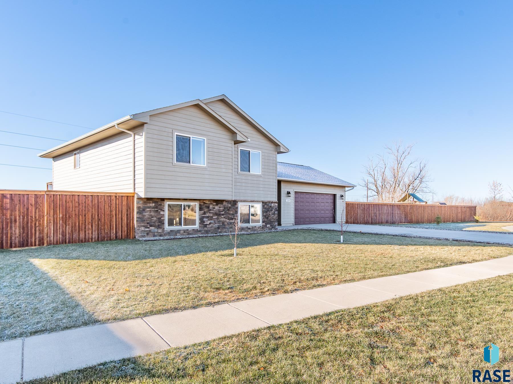 7309 W Jacob Cir