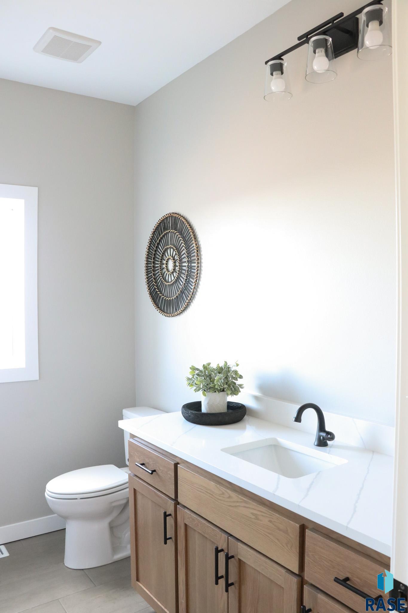 308 N Wildcat Dr Drive