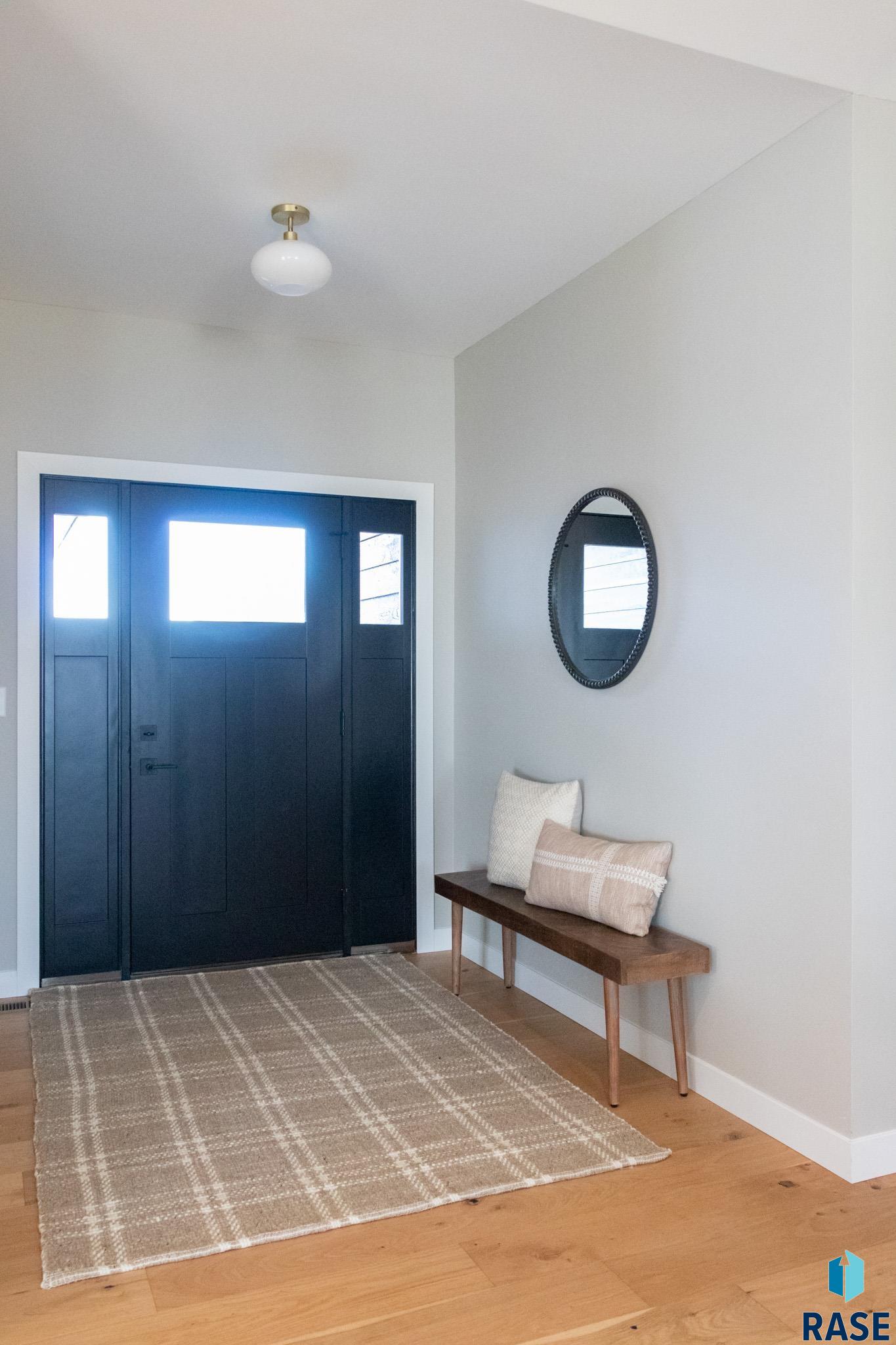 308 N Wildcat Dr Drive