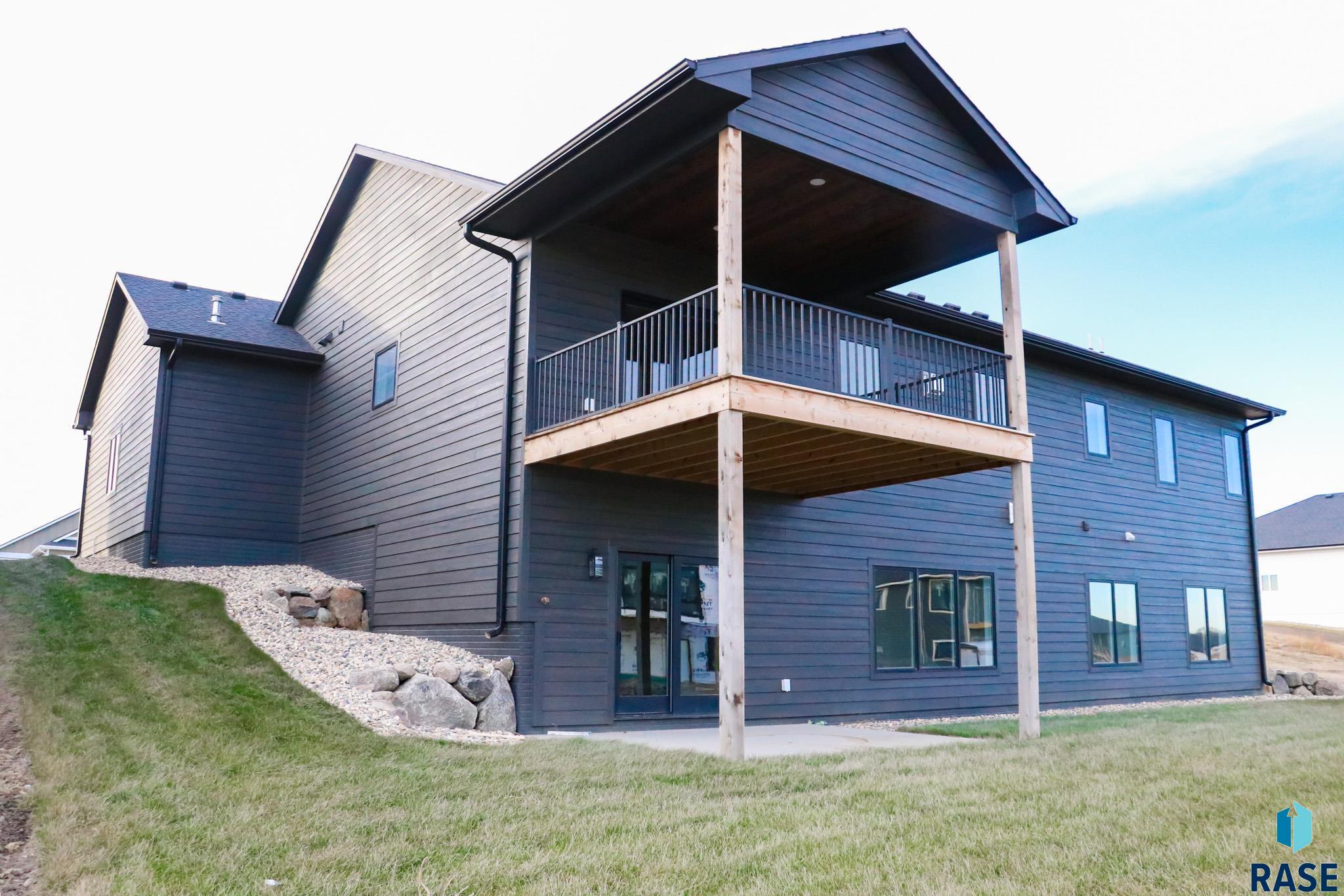 308 N Wildcat Dr Drive