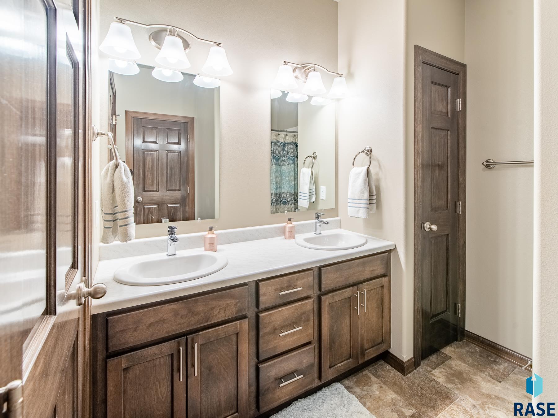 5909 S Bounty Pl