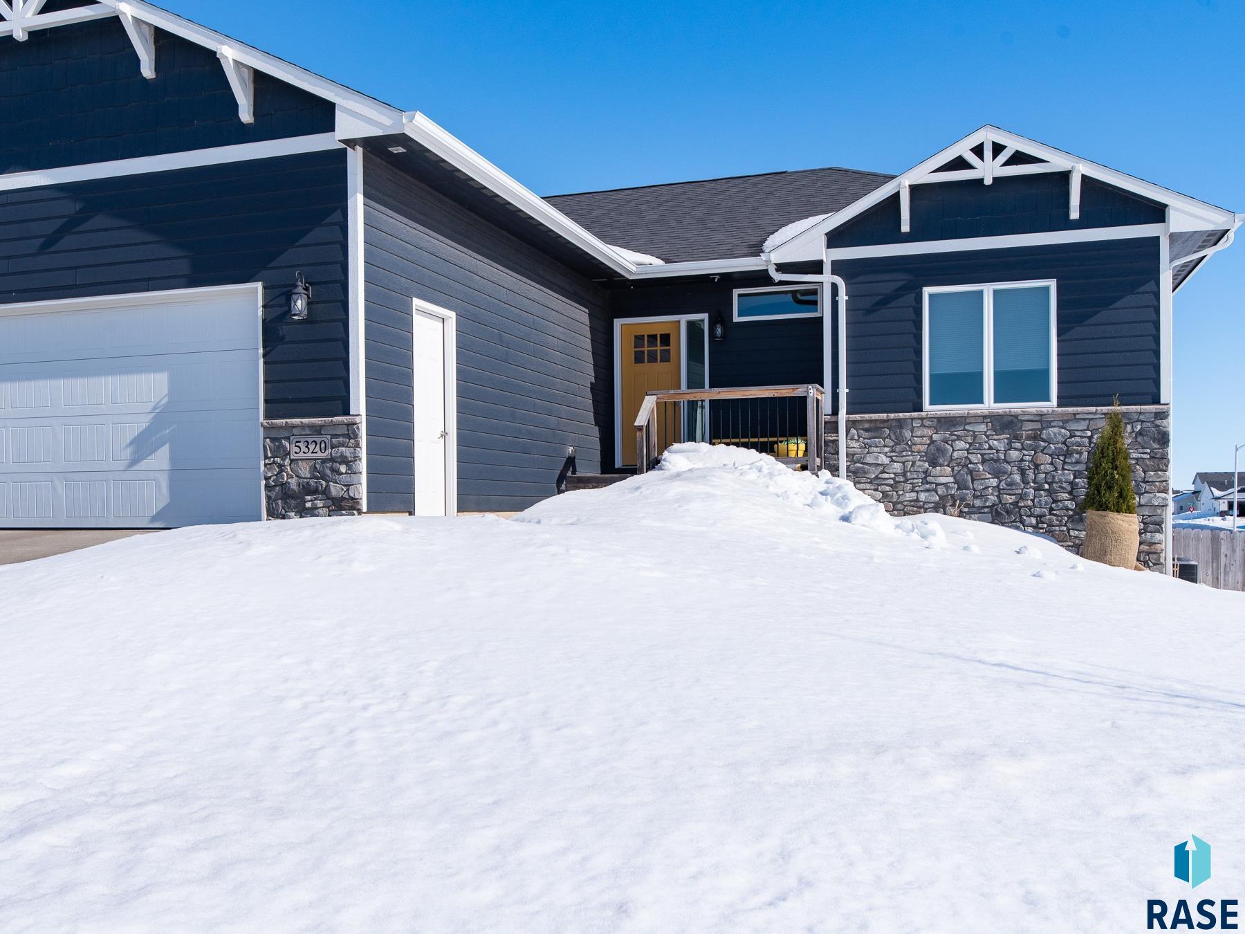 5320 S Solono Ave Avenue