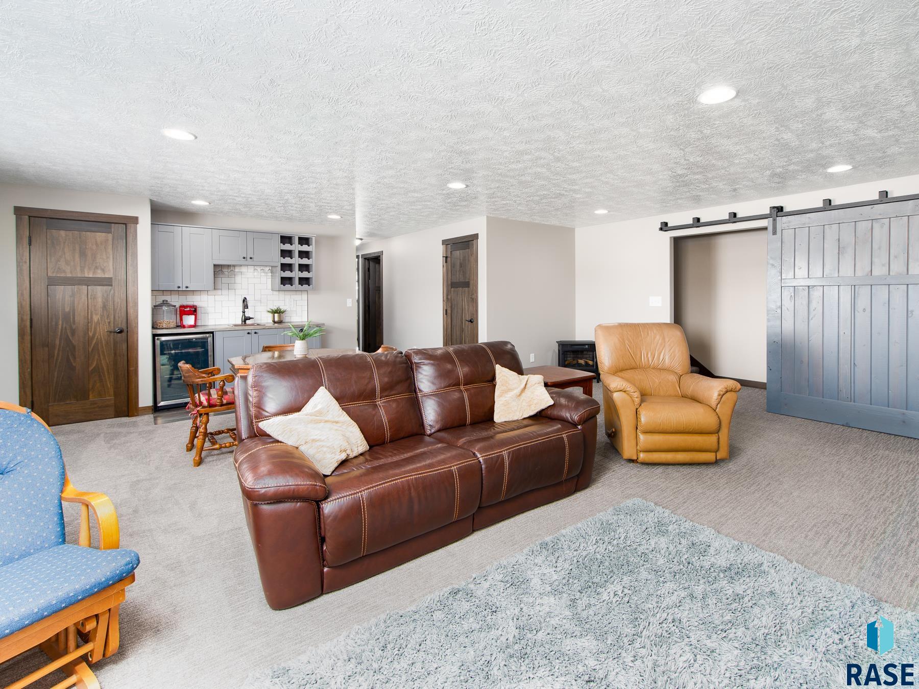 5320 S Solono Ave Avenue