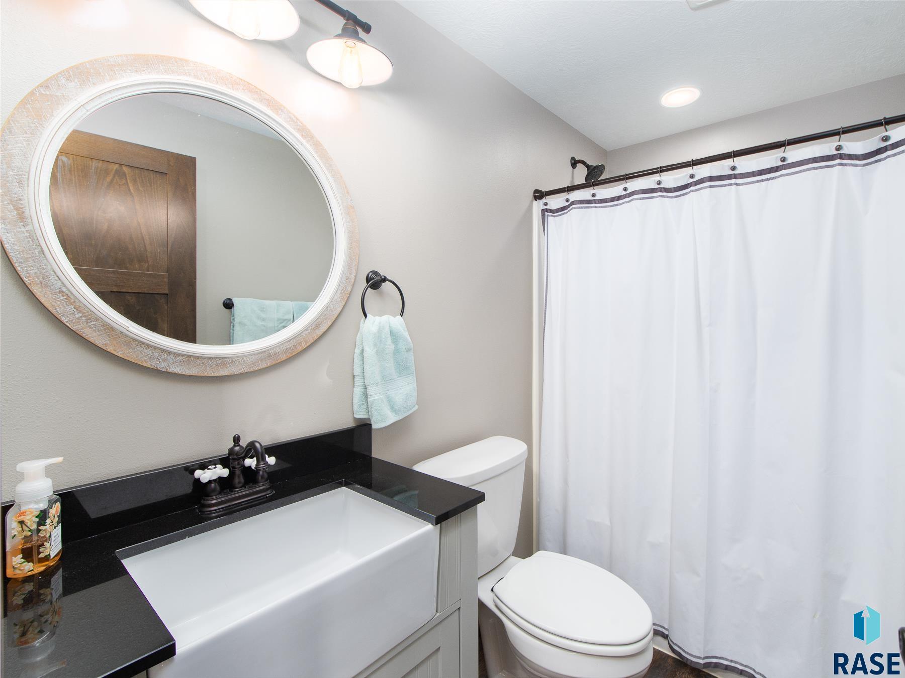 5320 S Solono Ave Avenue