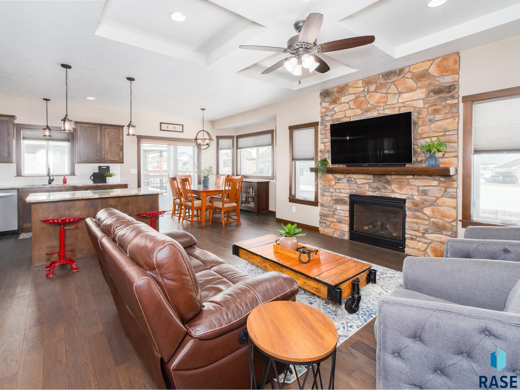 5320 S Solono Ave Avenue