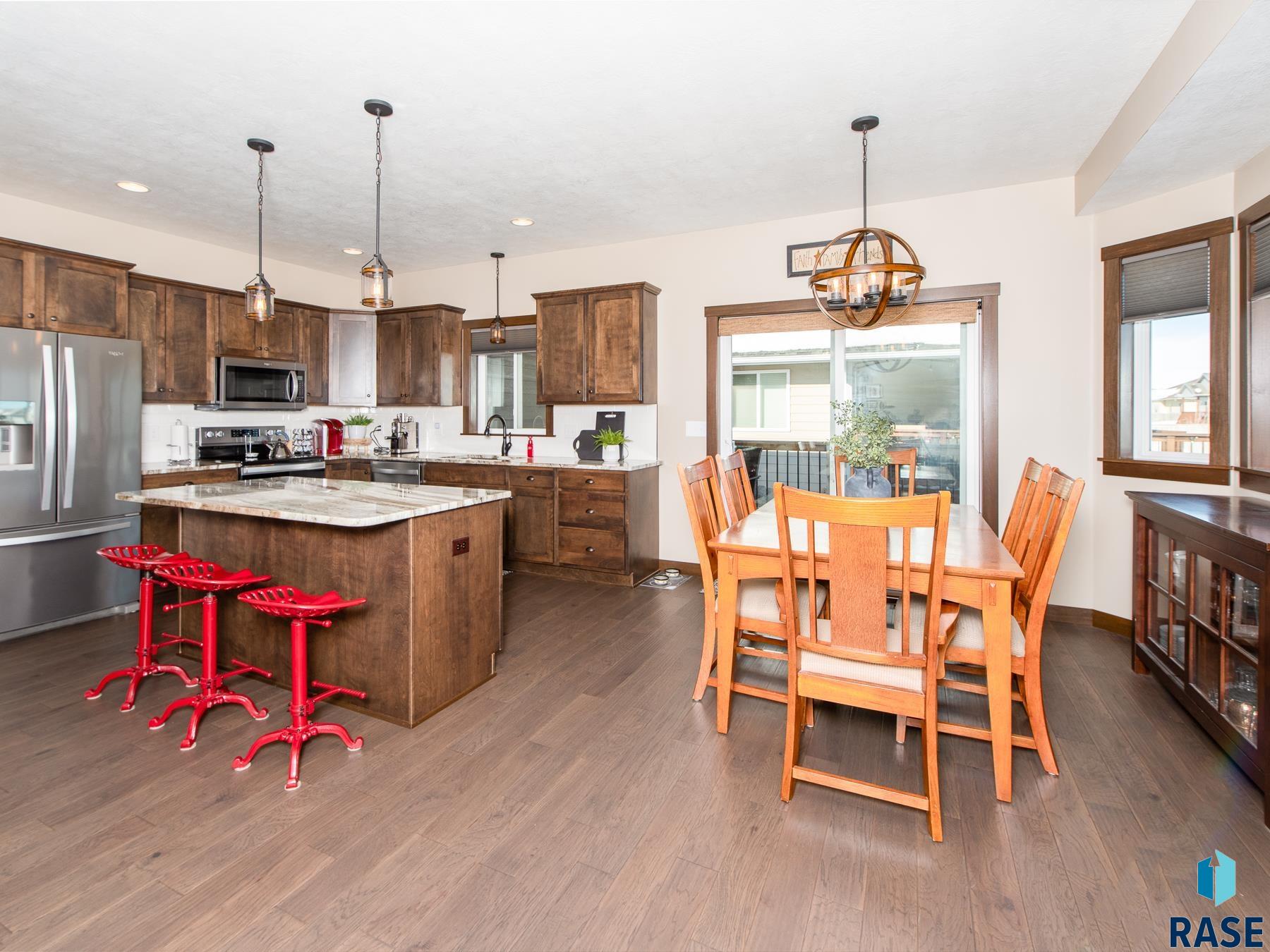 5320 S Solono Ave Avenue