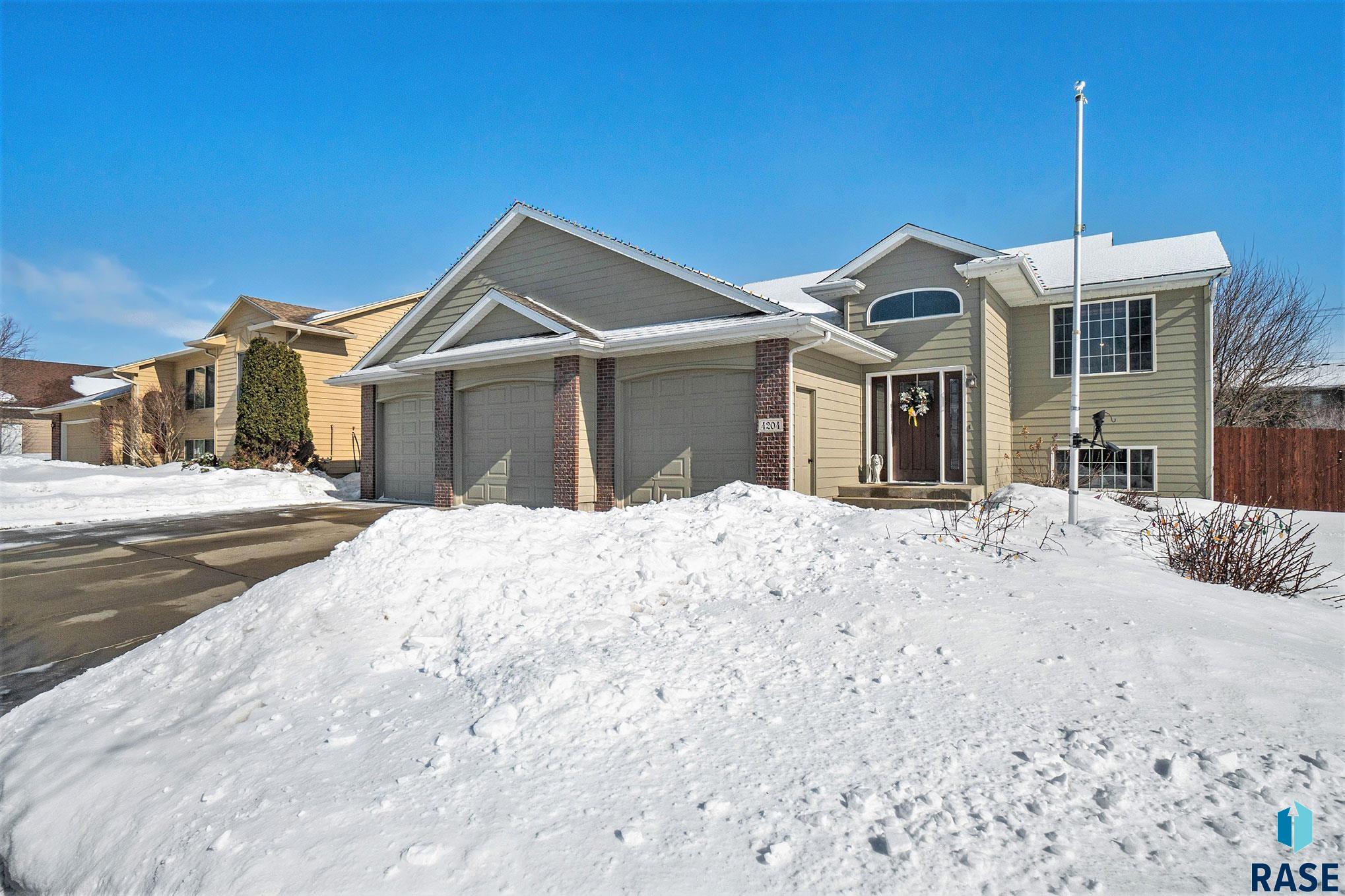 4204 S Bedford Ave Avenue