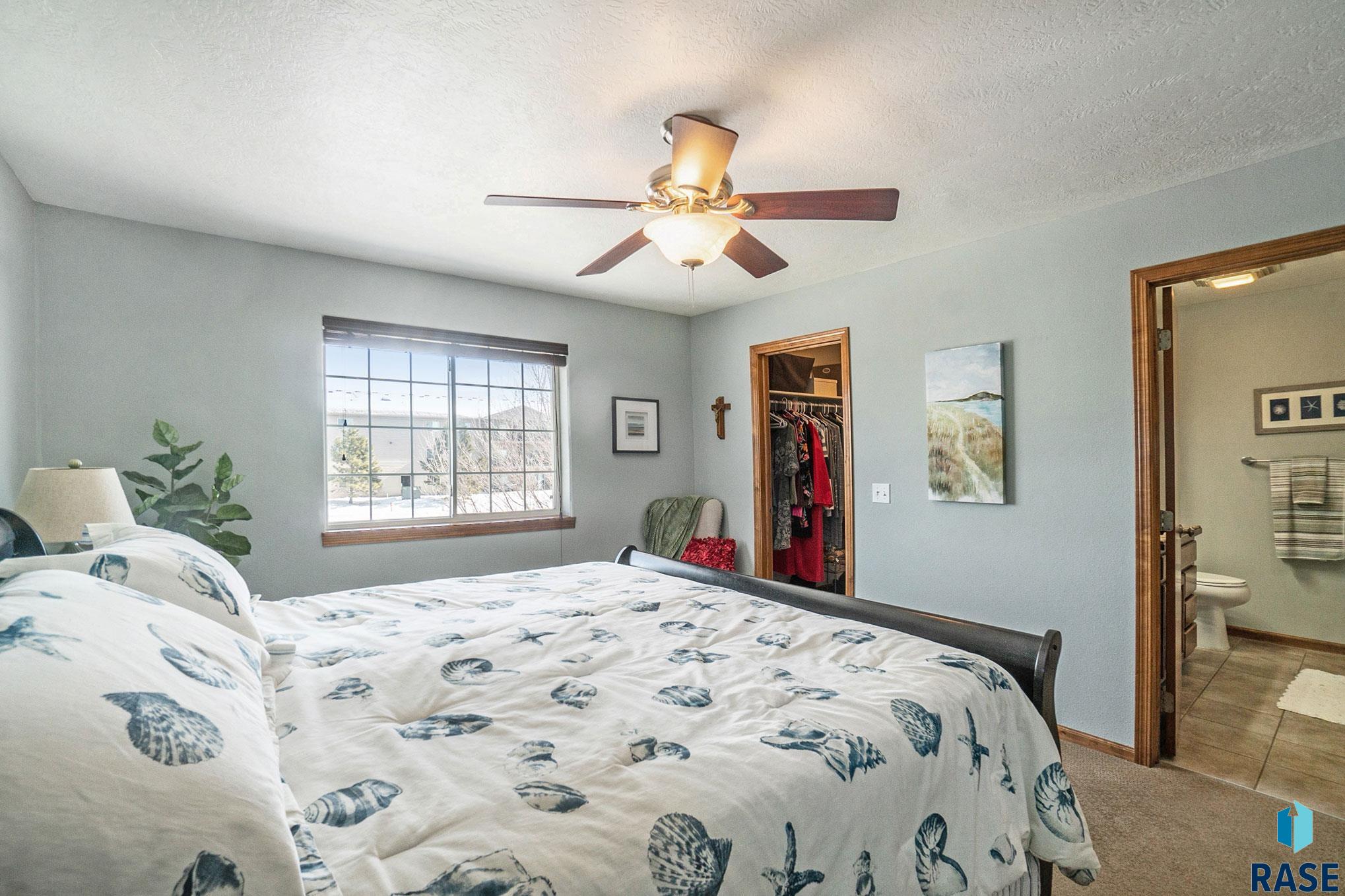 4204 S Bedford Ave Avenue