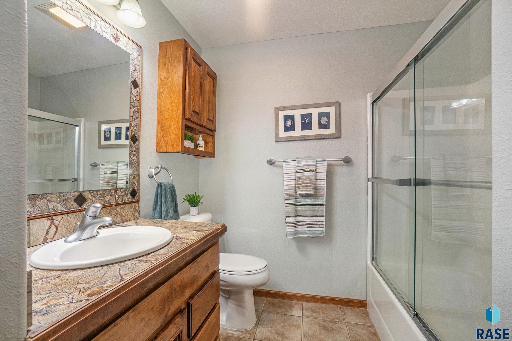 4204 S Bedford Ave Avenue