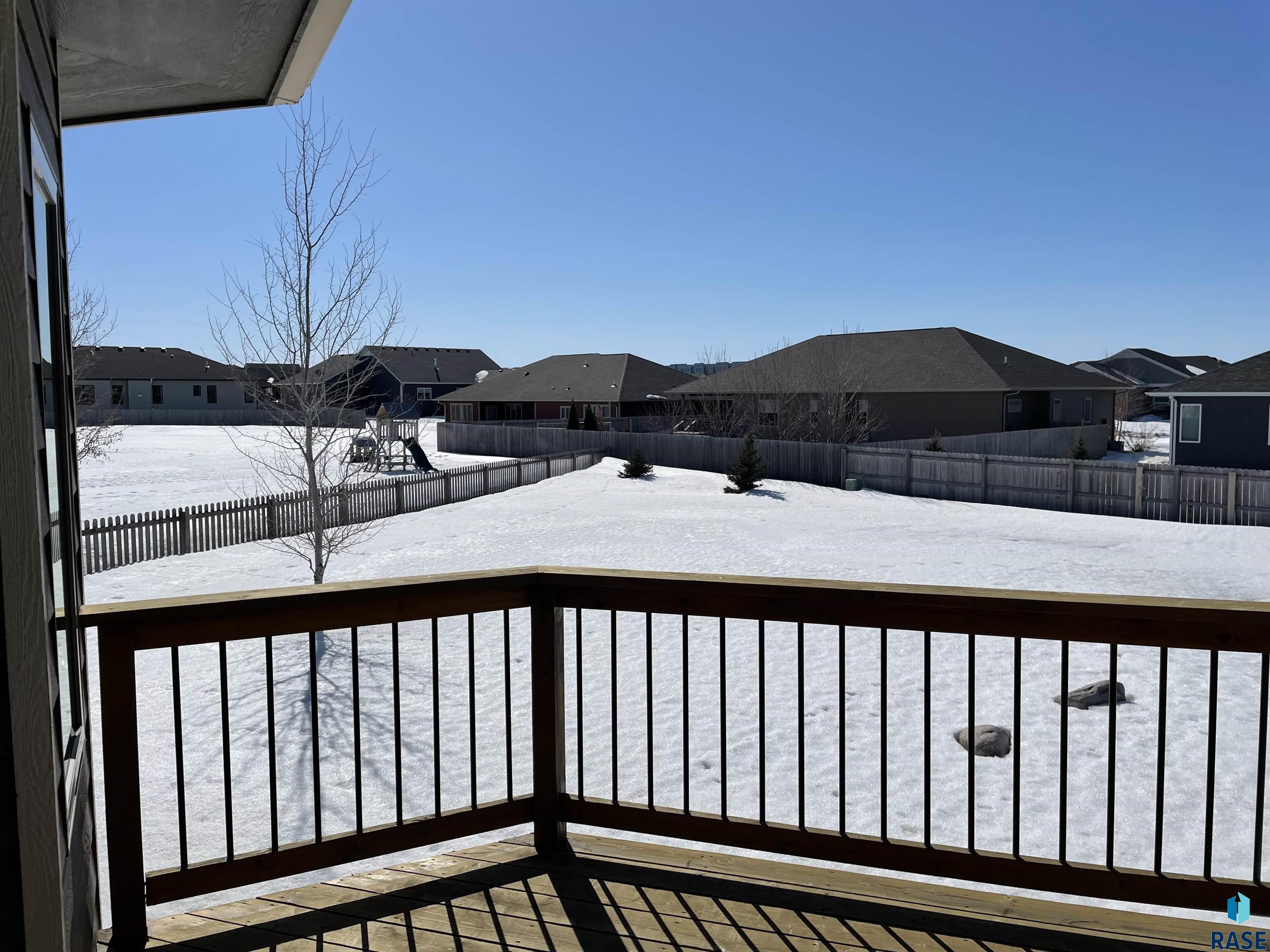 2405 S Durango Cir