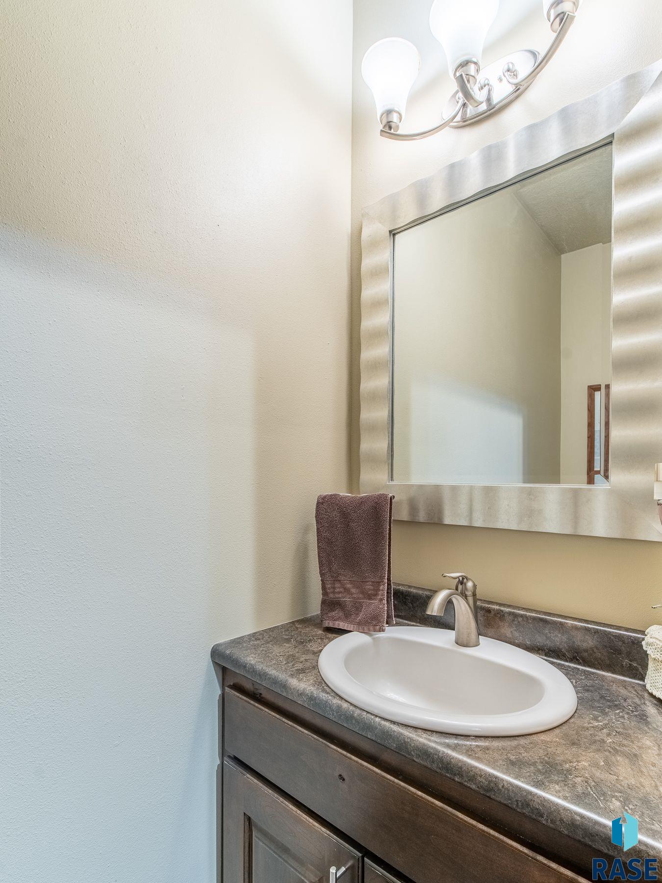 2405 S Durango Cir