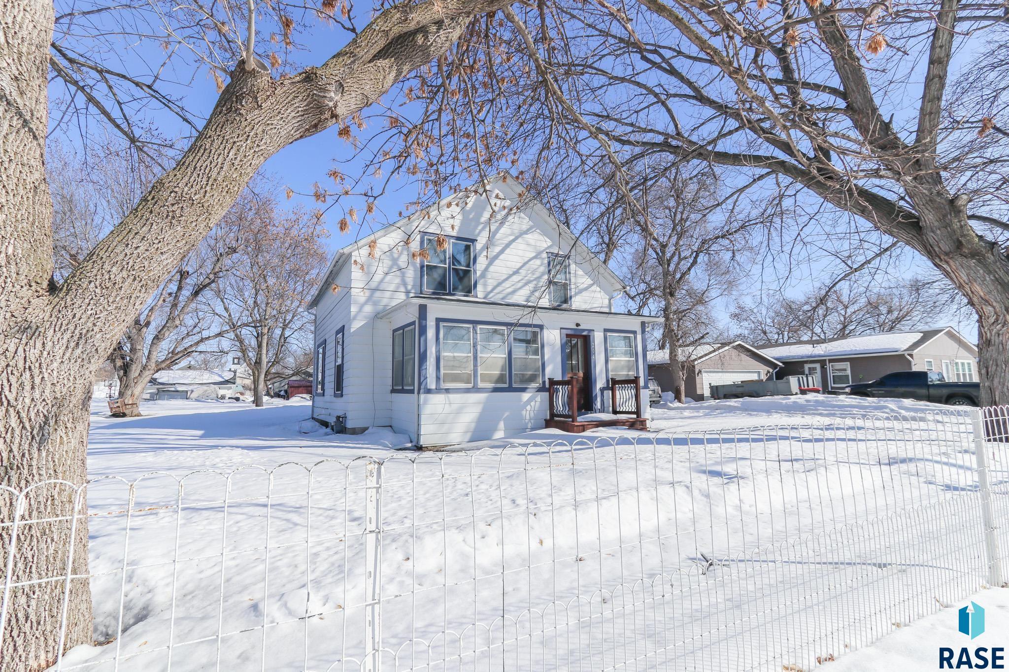 204 S Cardinal Dr