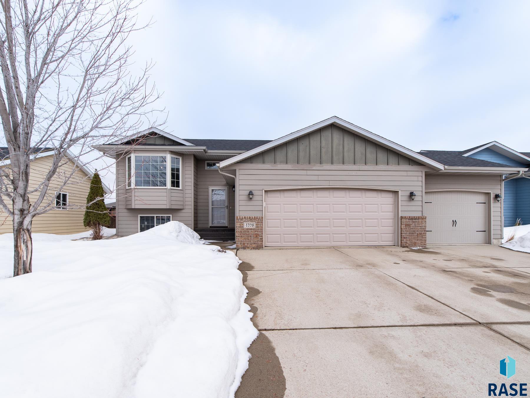 4708 S Klein Ave Avenue