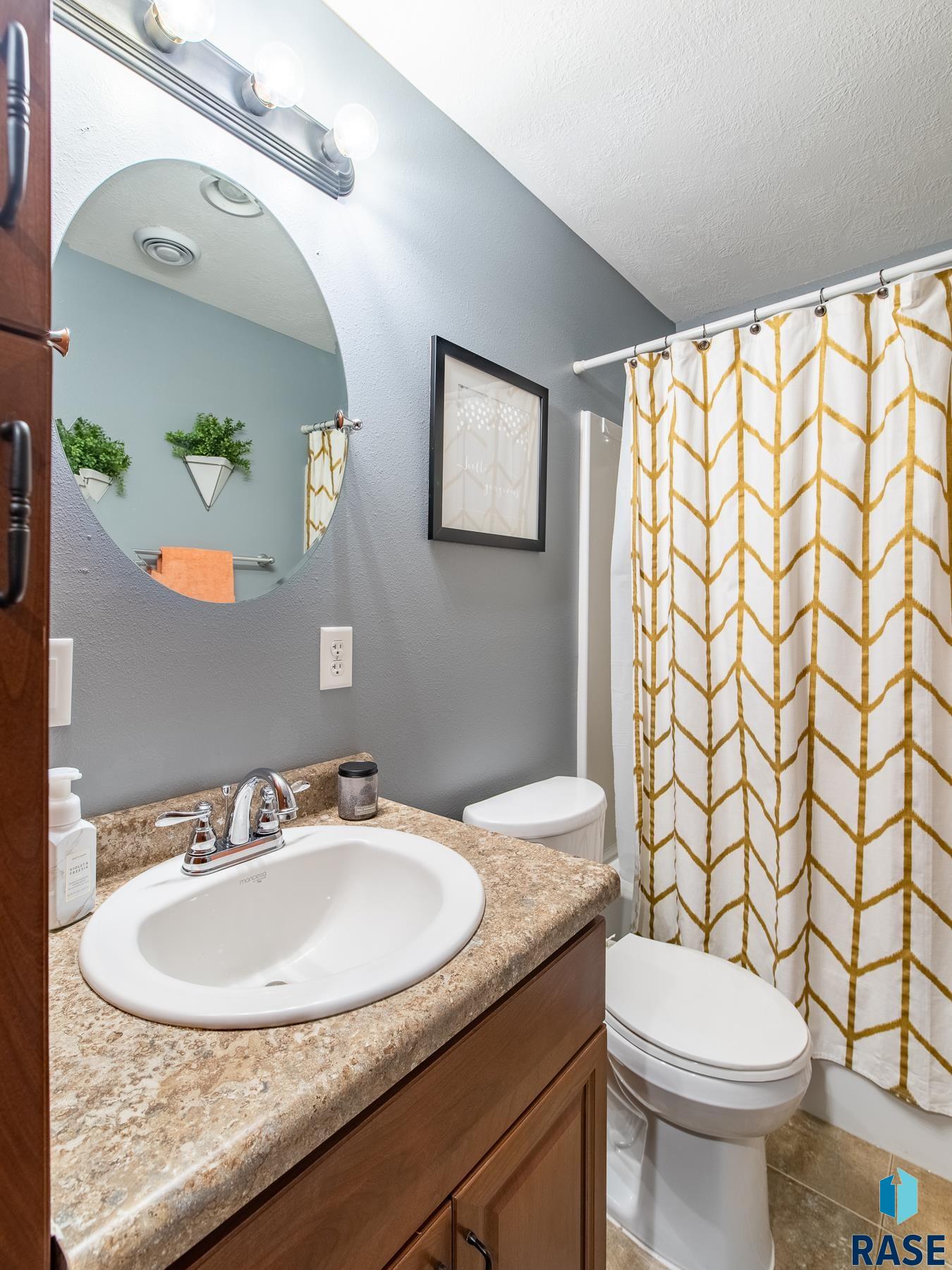 4708 S Klein Ave Avenue