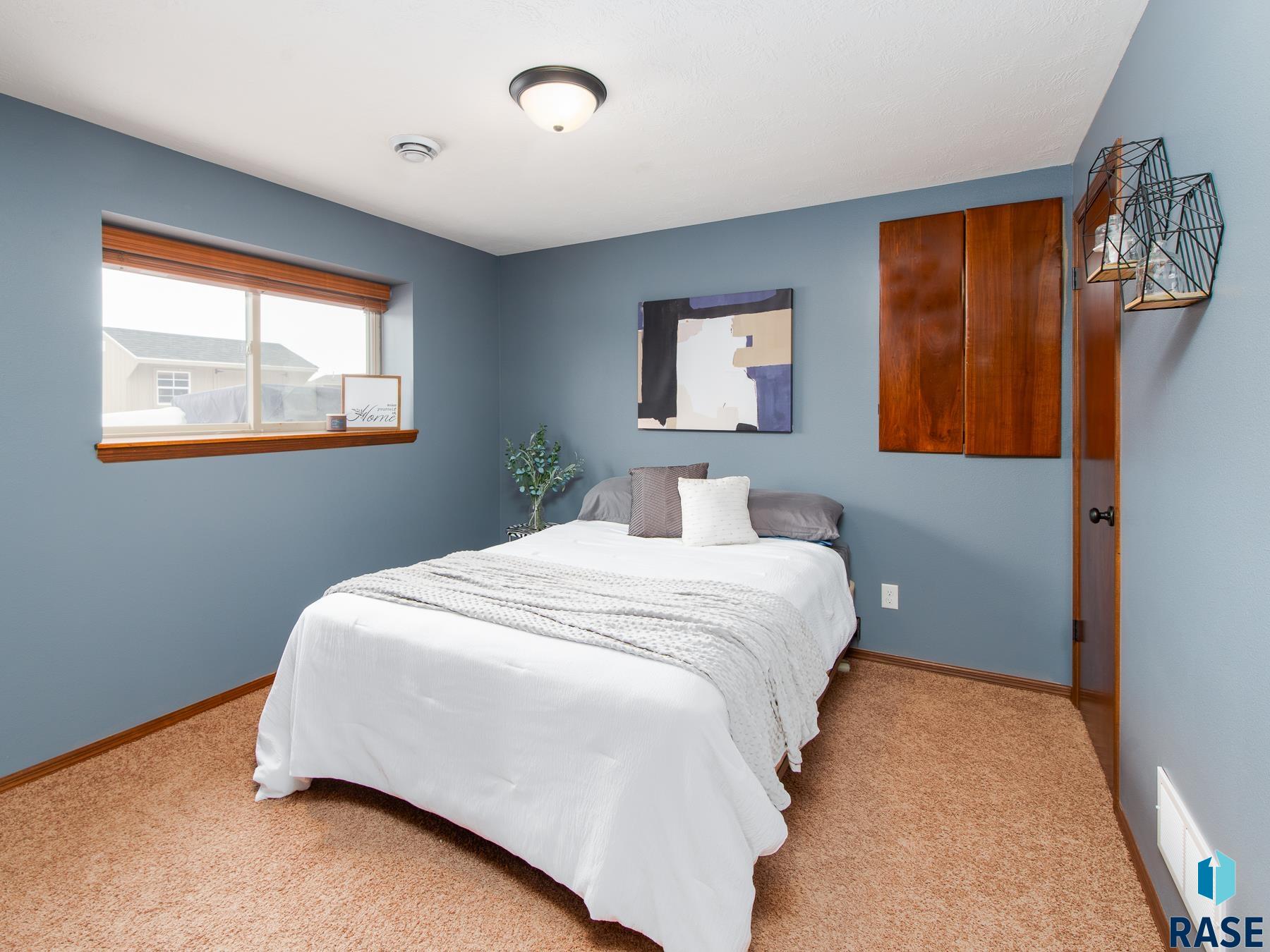 4708 S Klein Ave Avenue