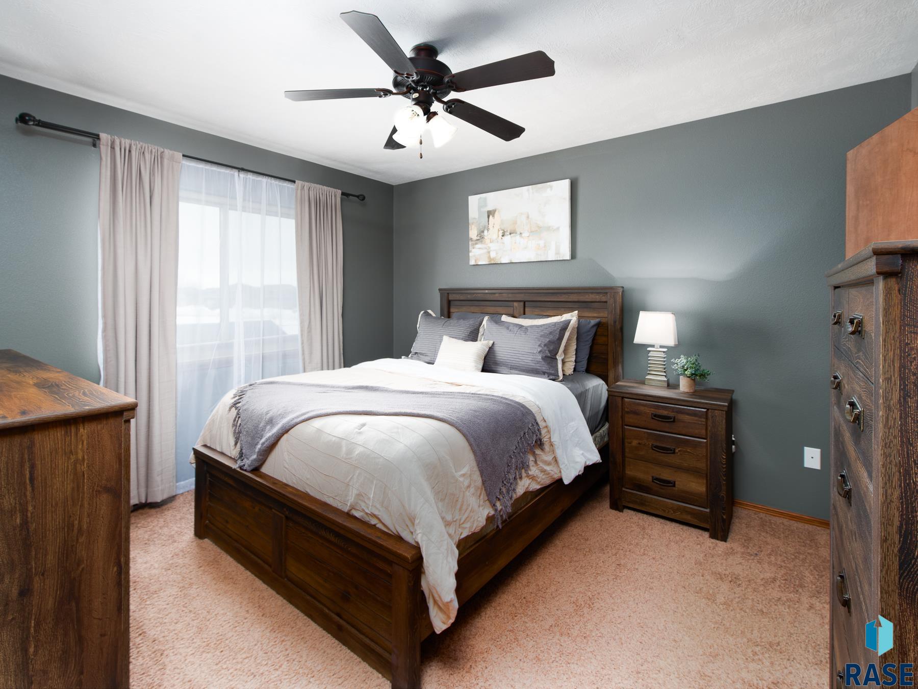 4708 S Klein Ave Avenue