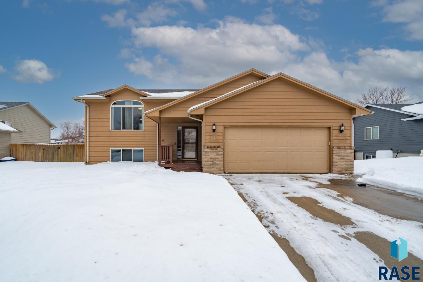 6319 W Bonnie Court Sioux Falls SD 57106
