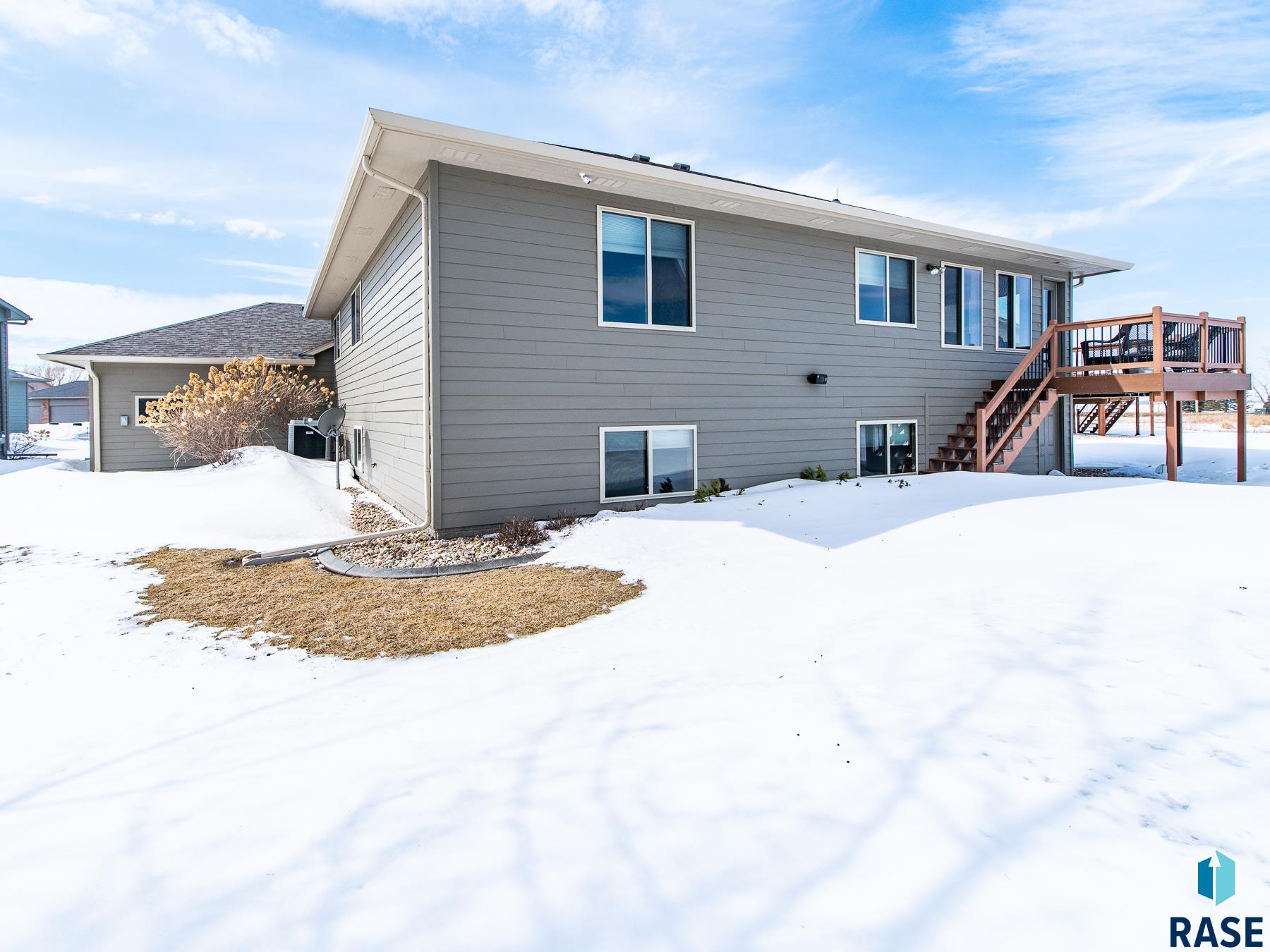 110 Prairie Cir