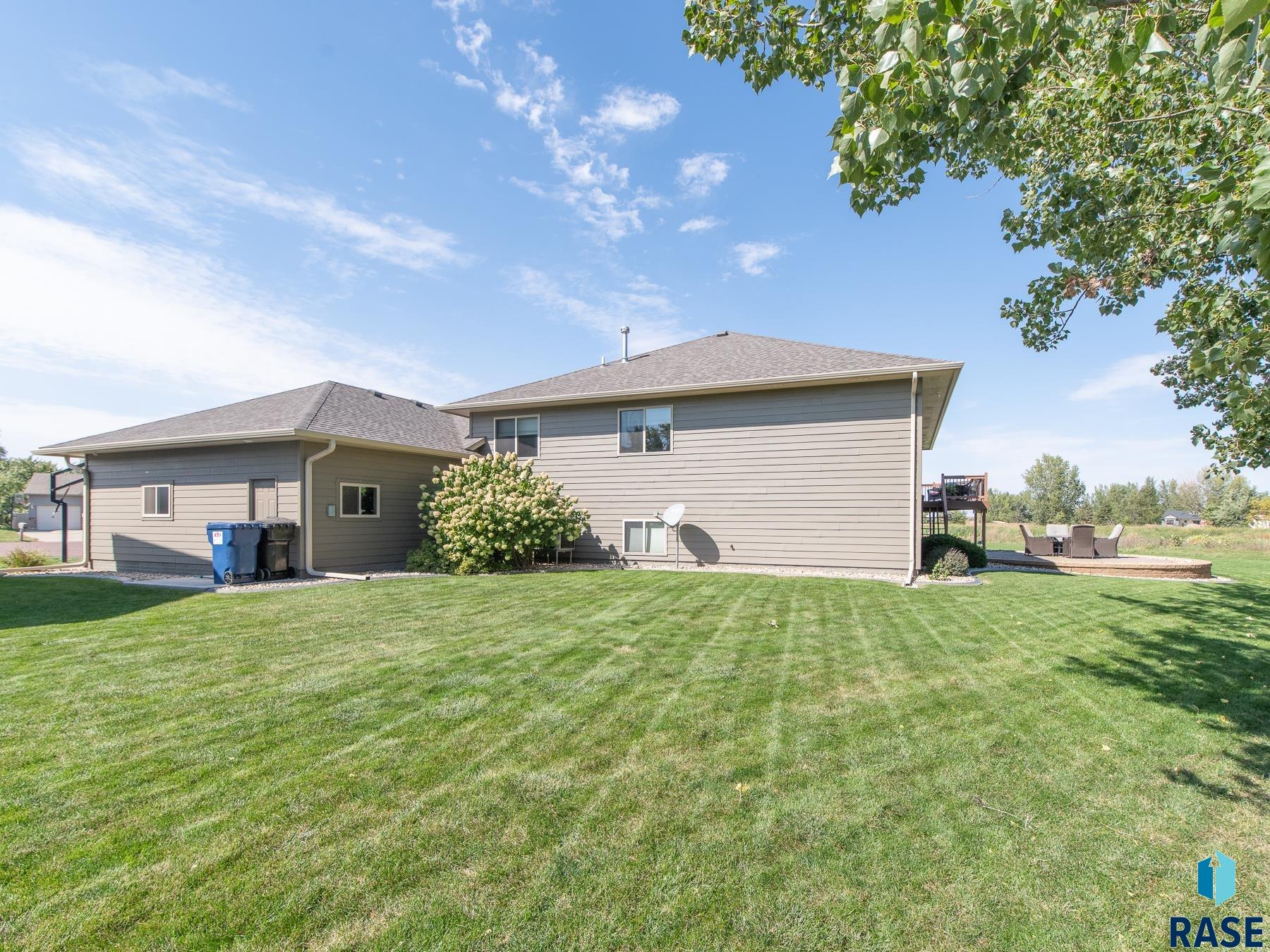 110 Prairie Cir