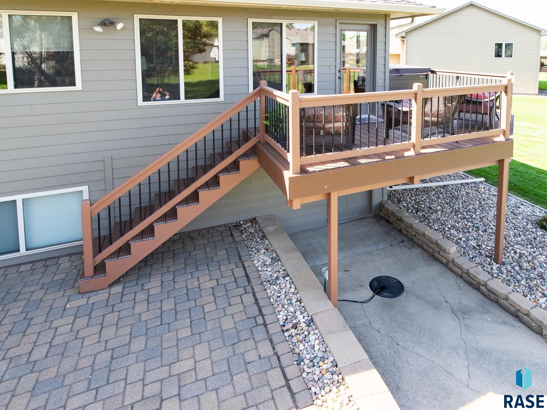 110 Prairie Cir