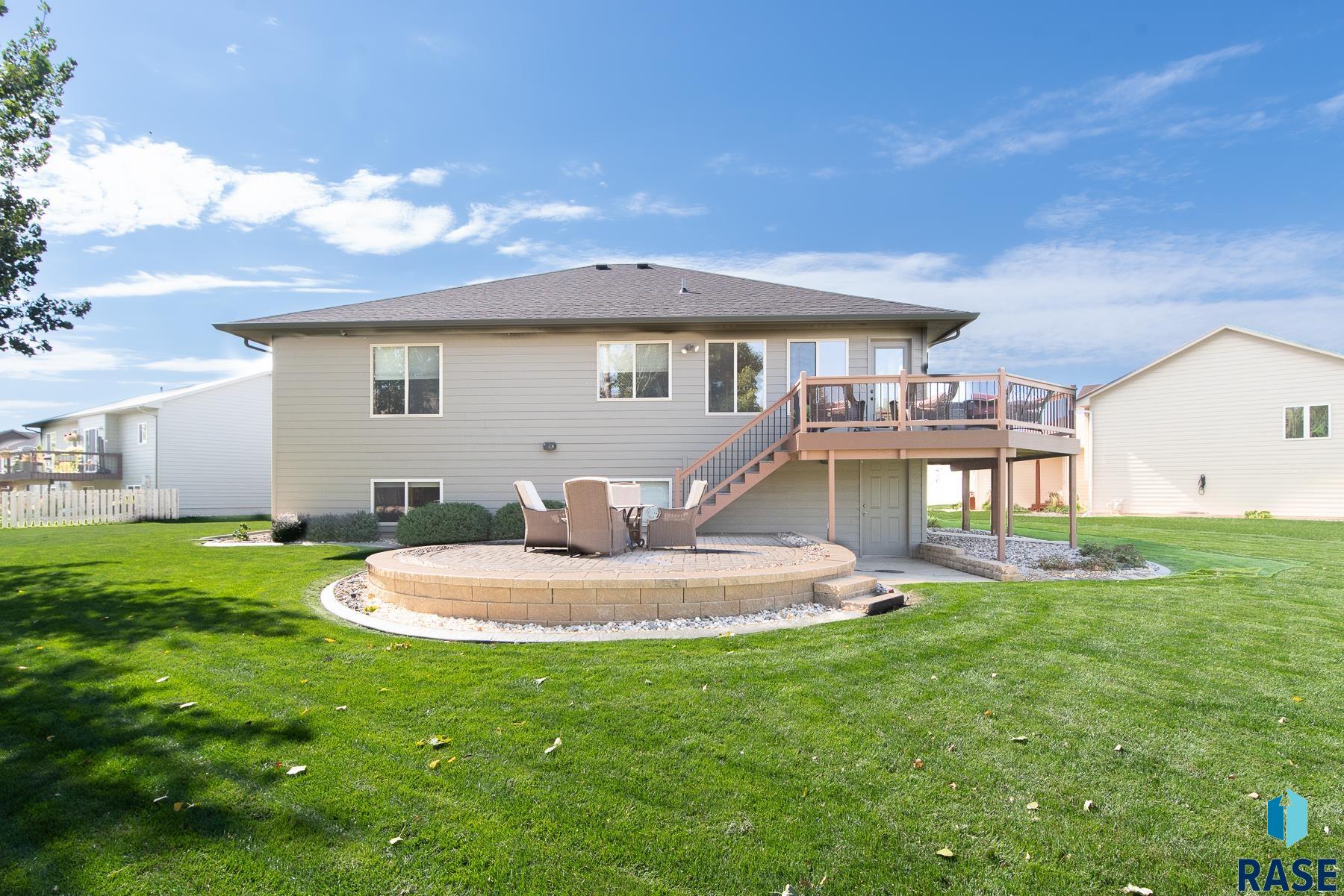 110 Prairie Cir