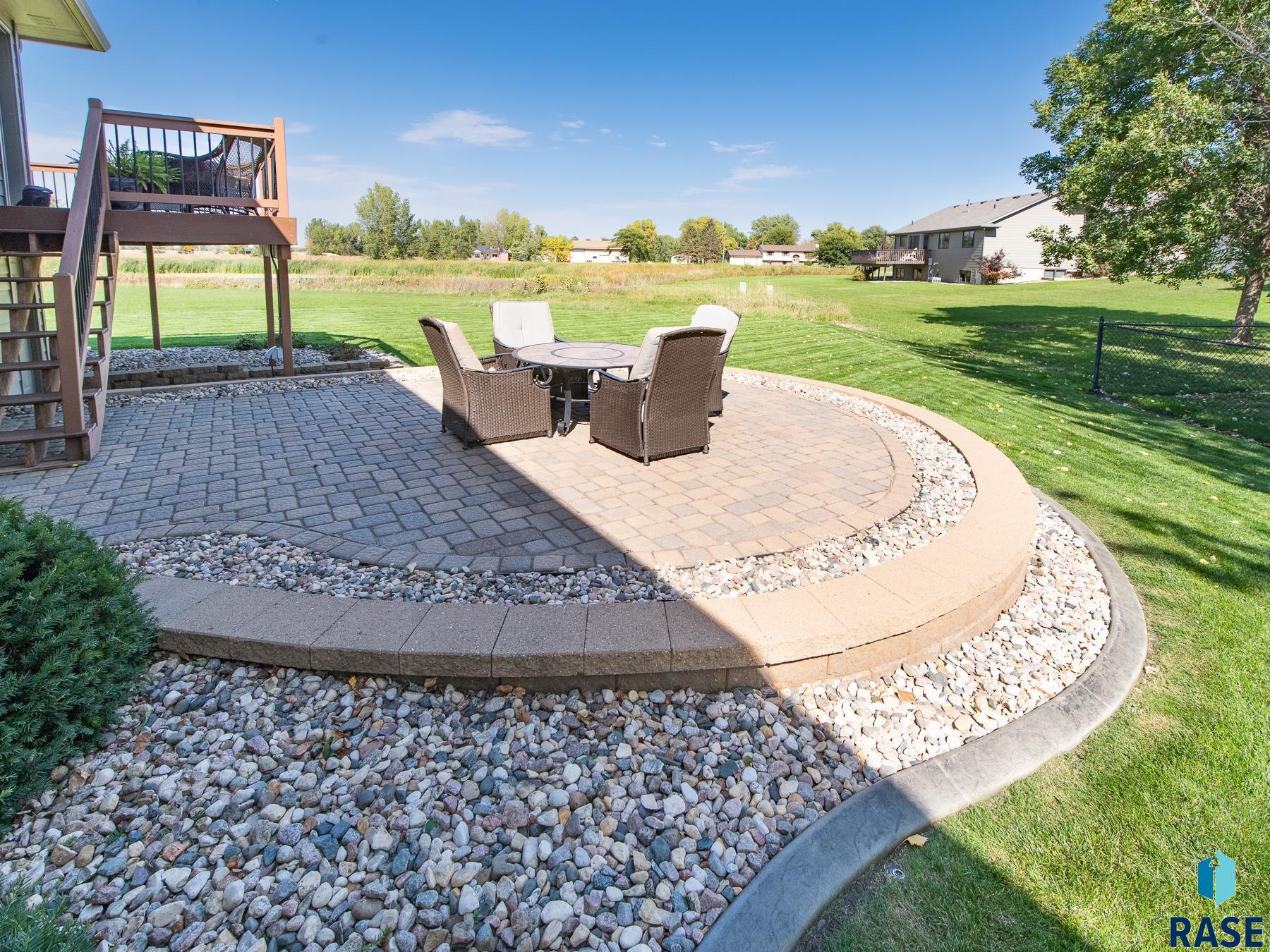 110 Prairie Cir