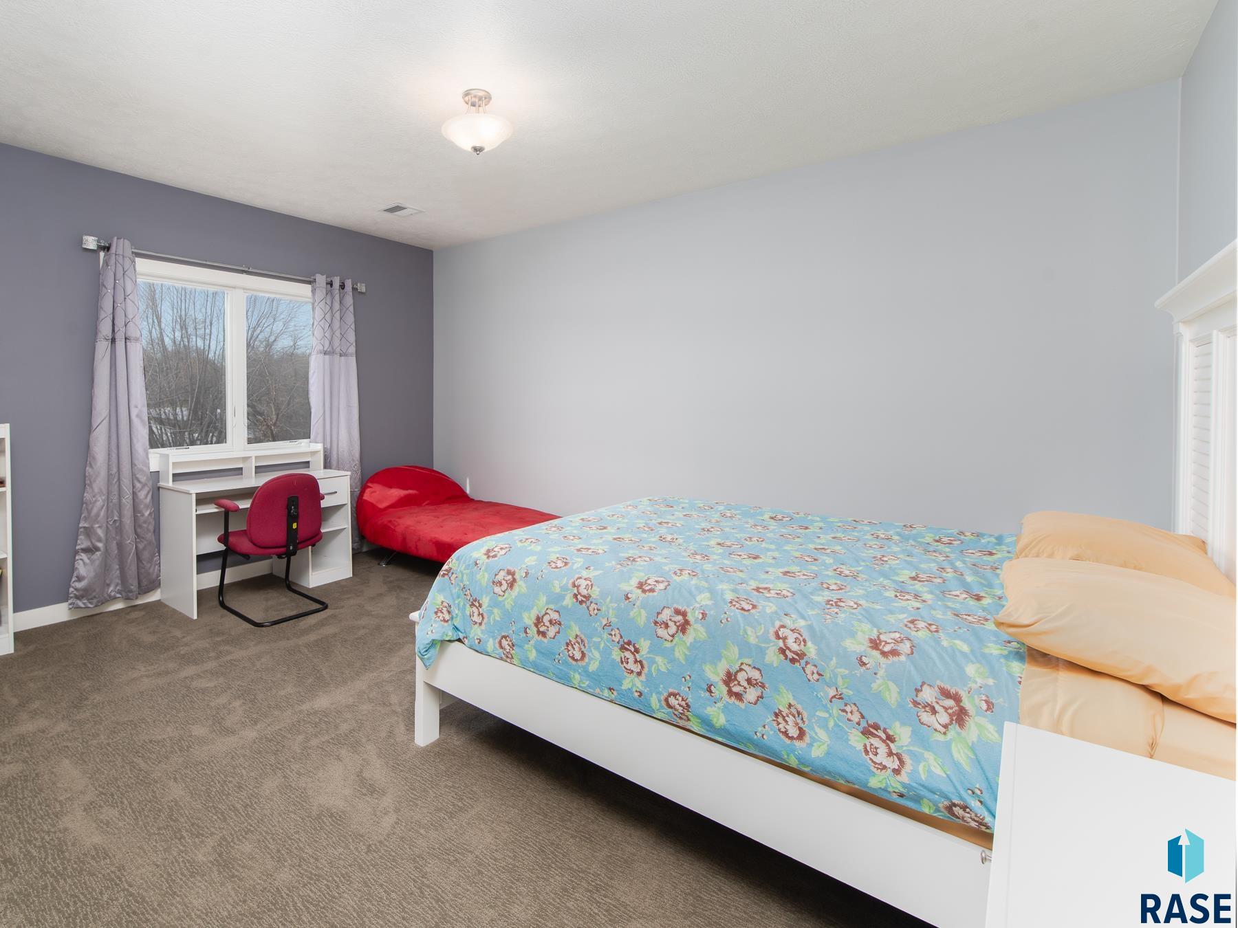 1801 S Copper Crest Cir