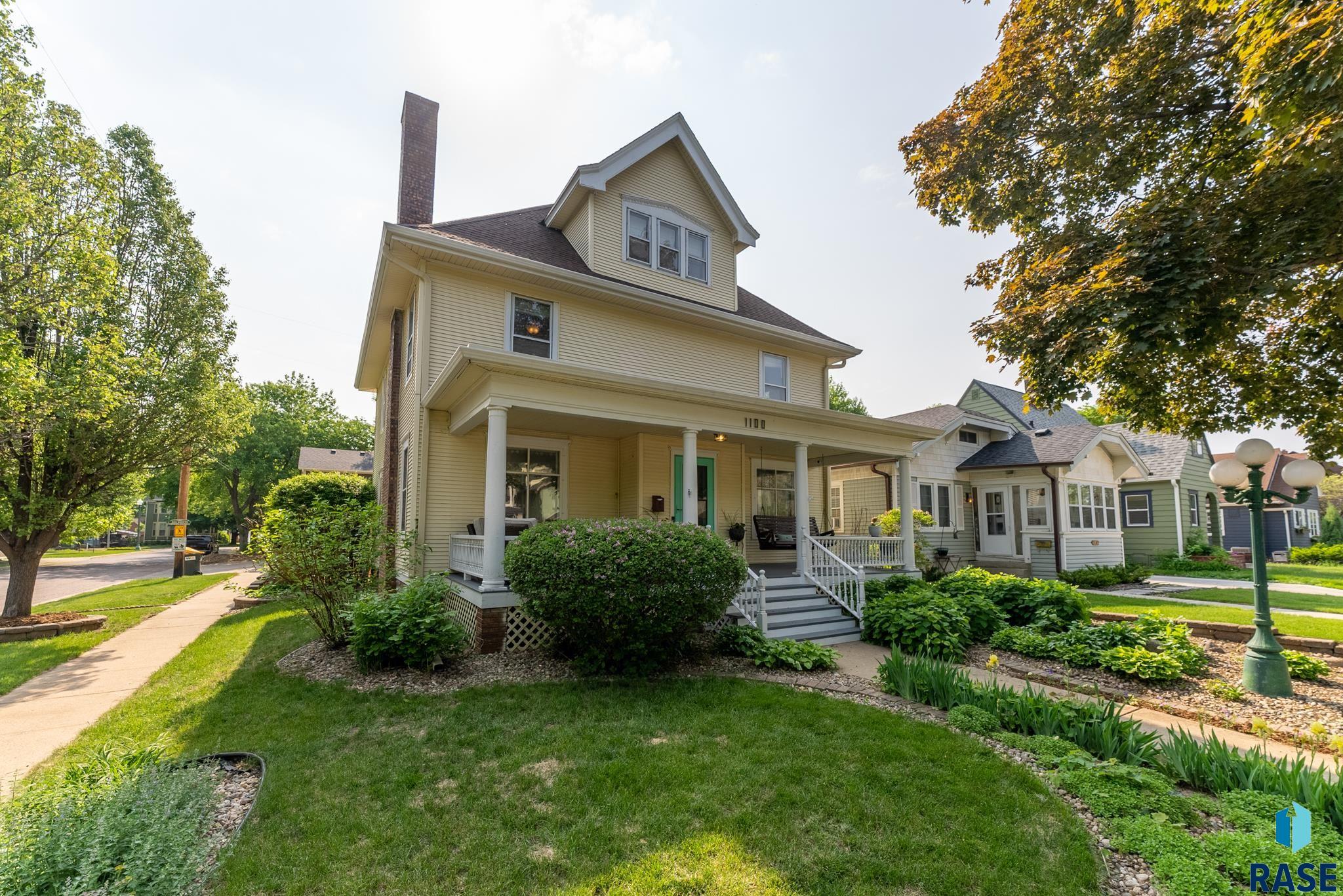 1100 S Main Ave