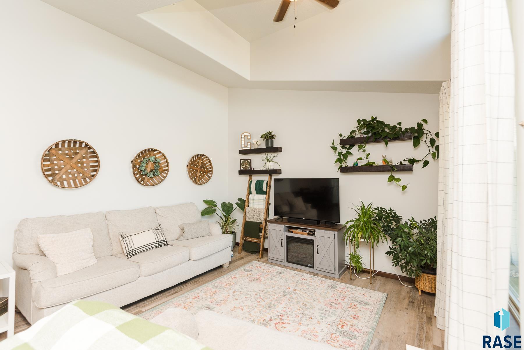 418 Quinn Ave