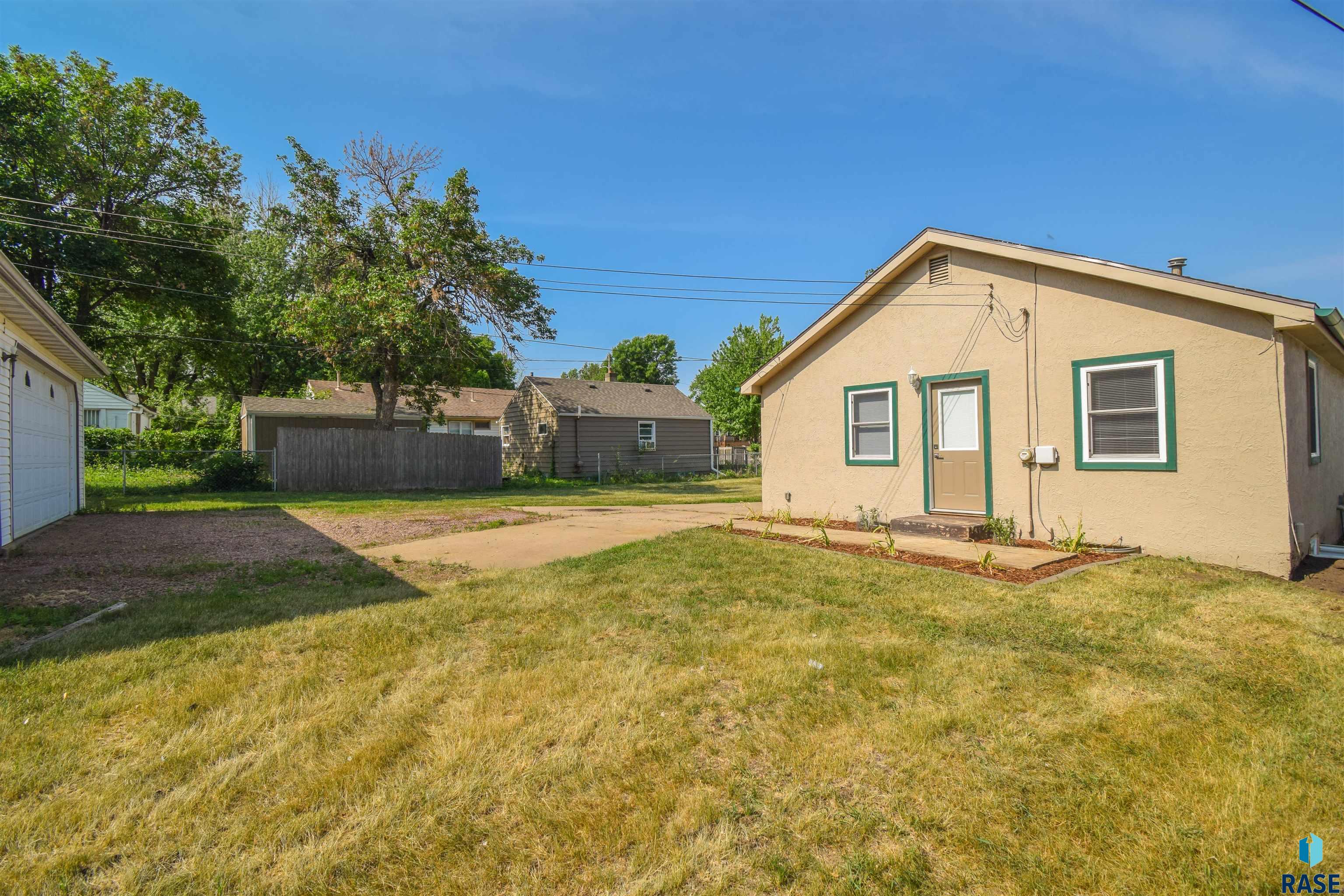 316 S Omaha Ave