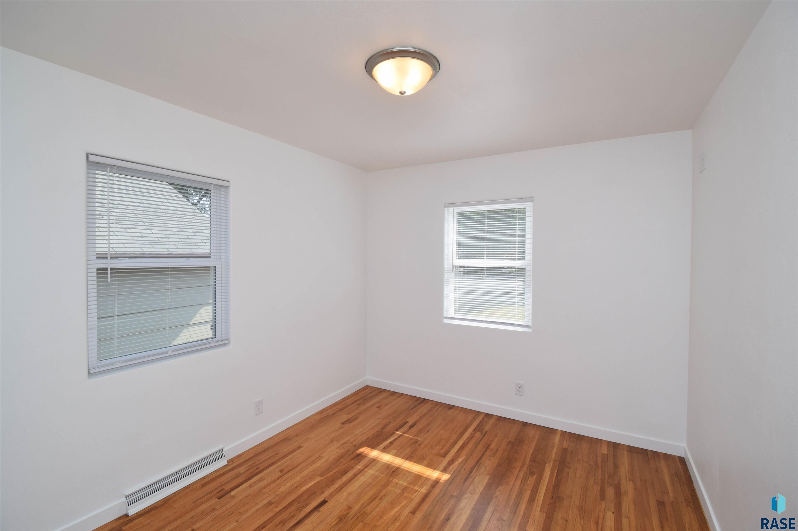 316 S Omaha Ave