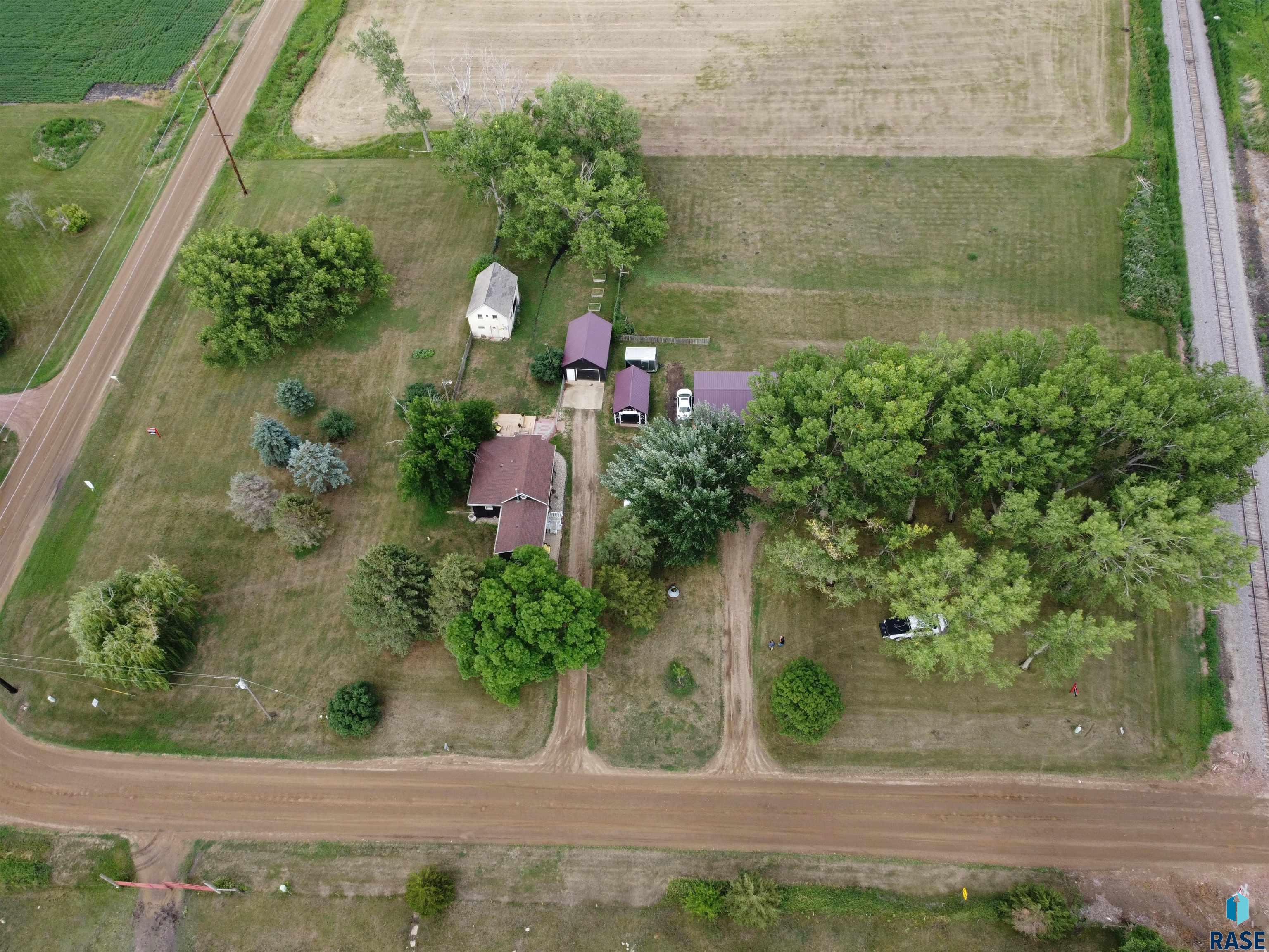 412 N Cleveland St Street, Lennox, SD 57039