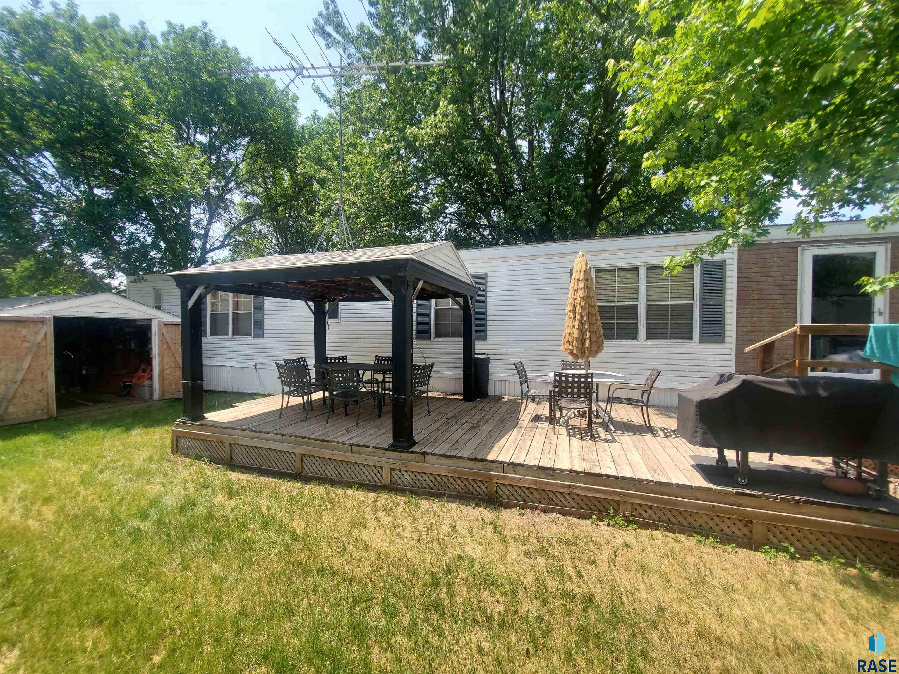 6790 461st Ave 23