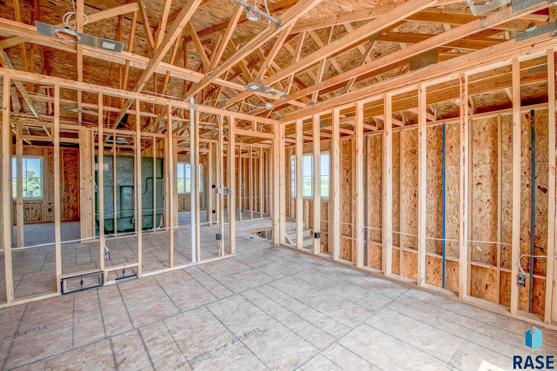 5524 W Liberator Cir
