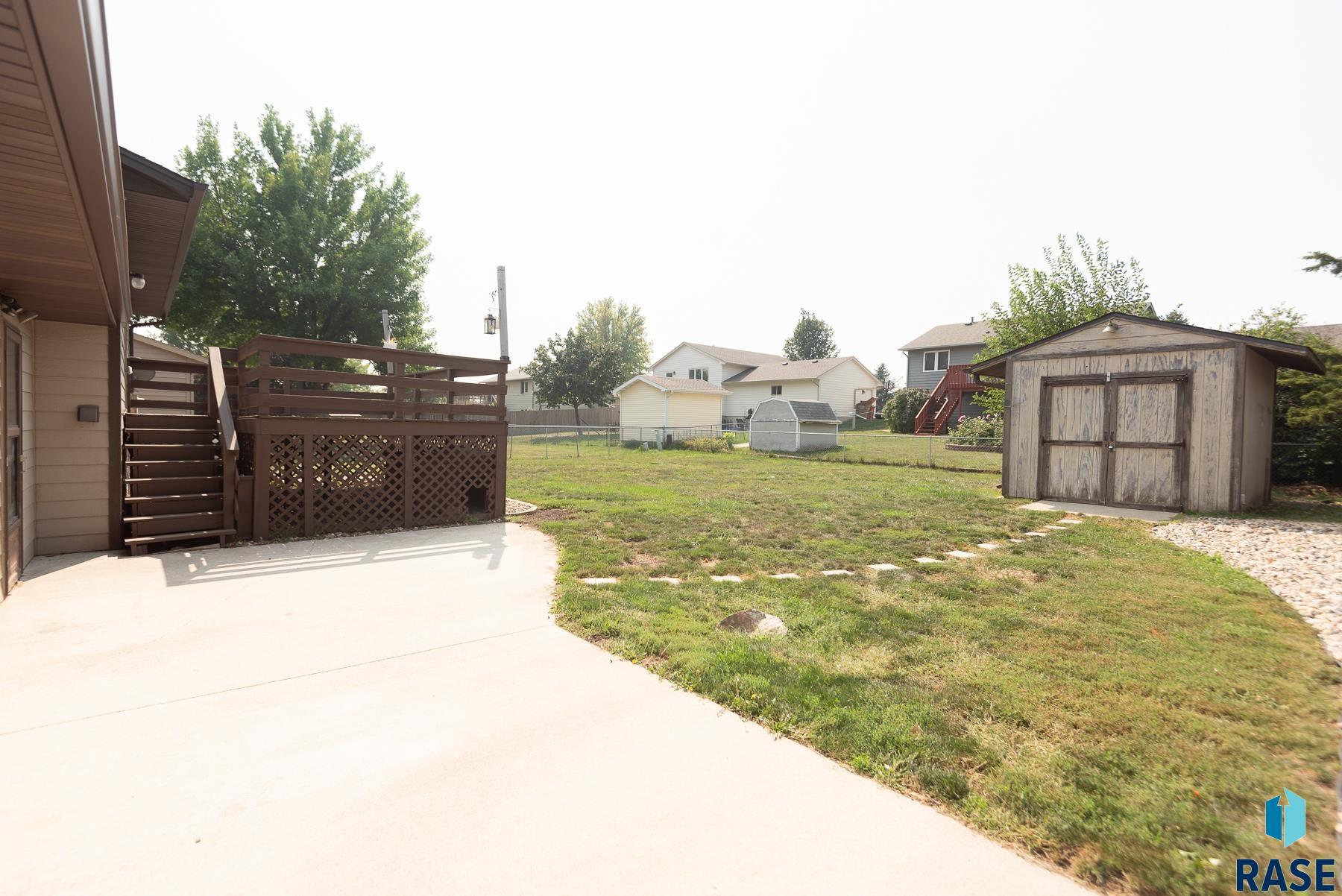 5301 S Southwind Ave