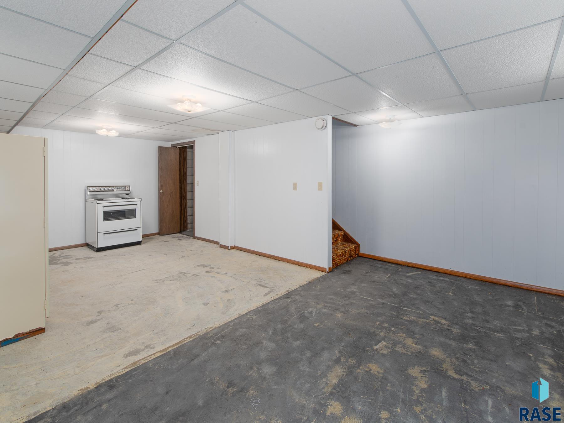 401 S Church Ave
