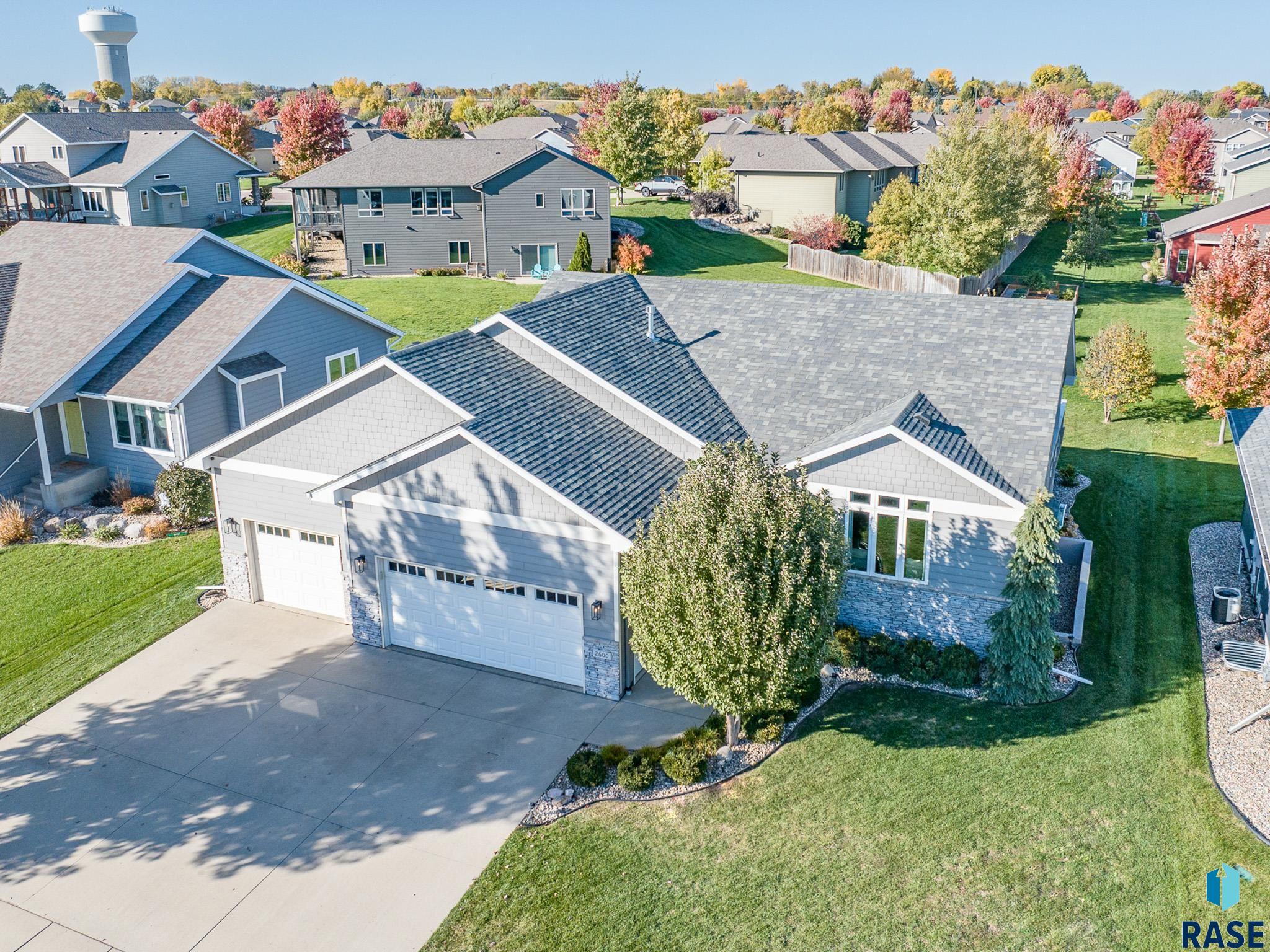 2600 E Tranquility St