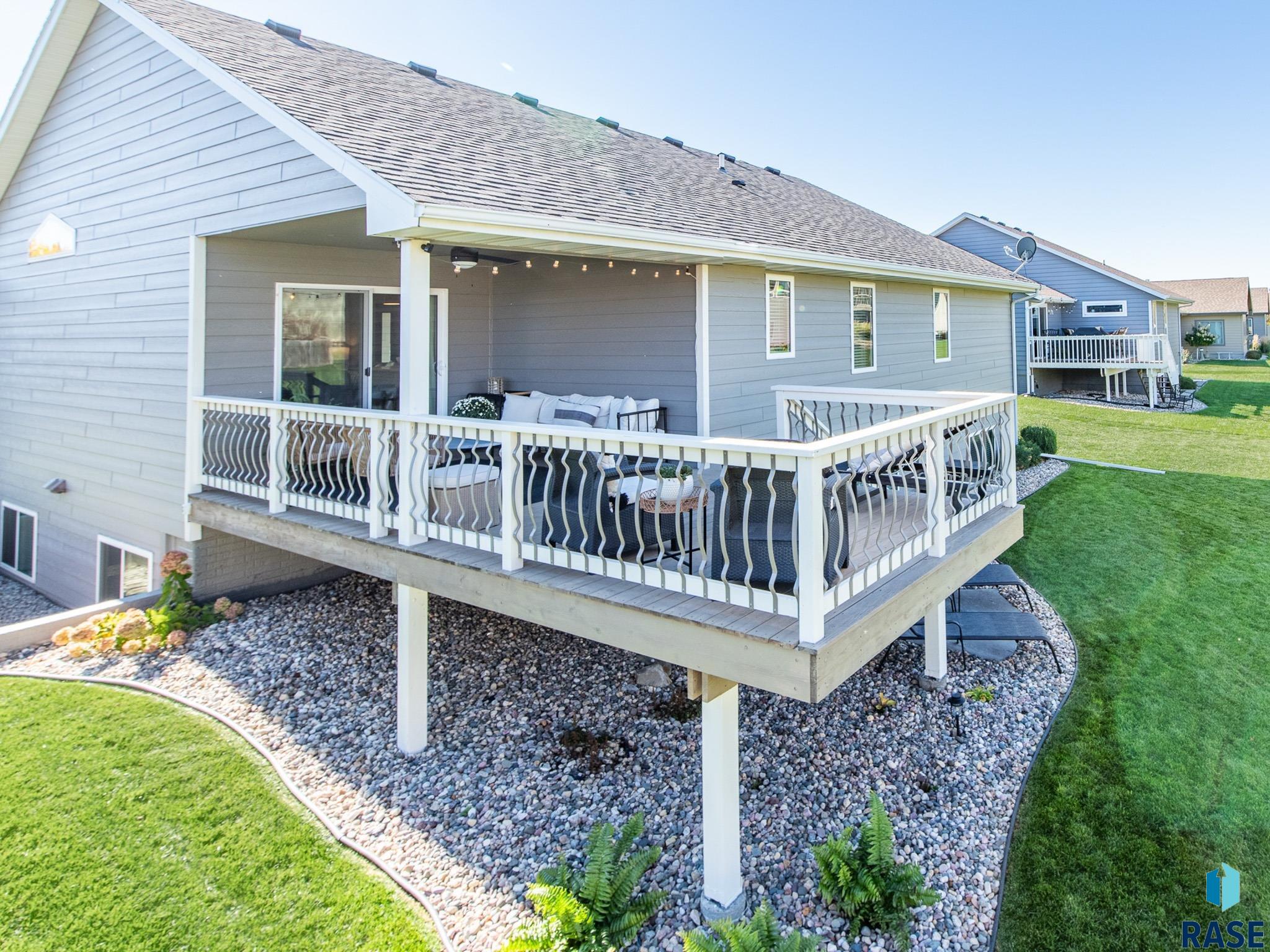 2600 E Tranquility St