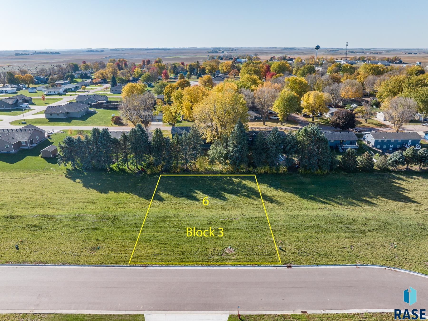 1402 Willard Ln