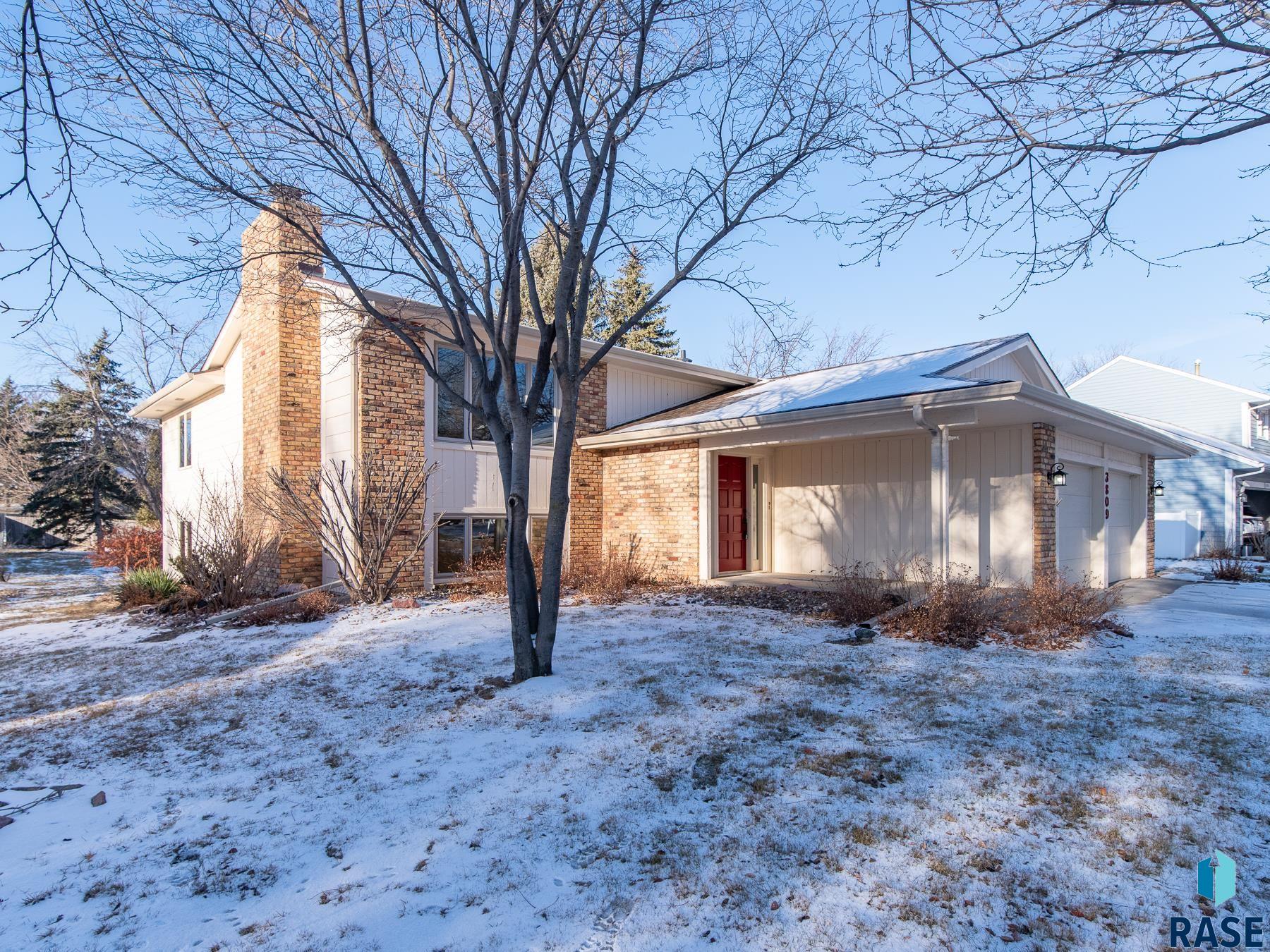 3809 S Slaten Park Dr