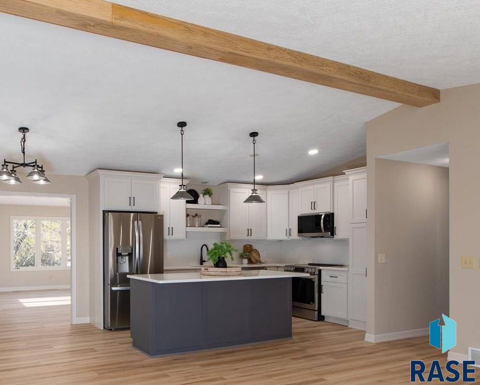 3809 S Slaten Park Dr