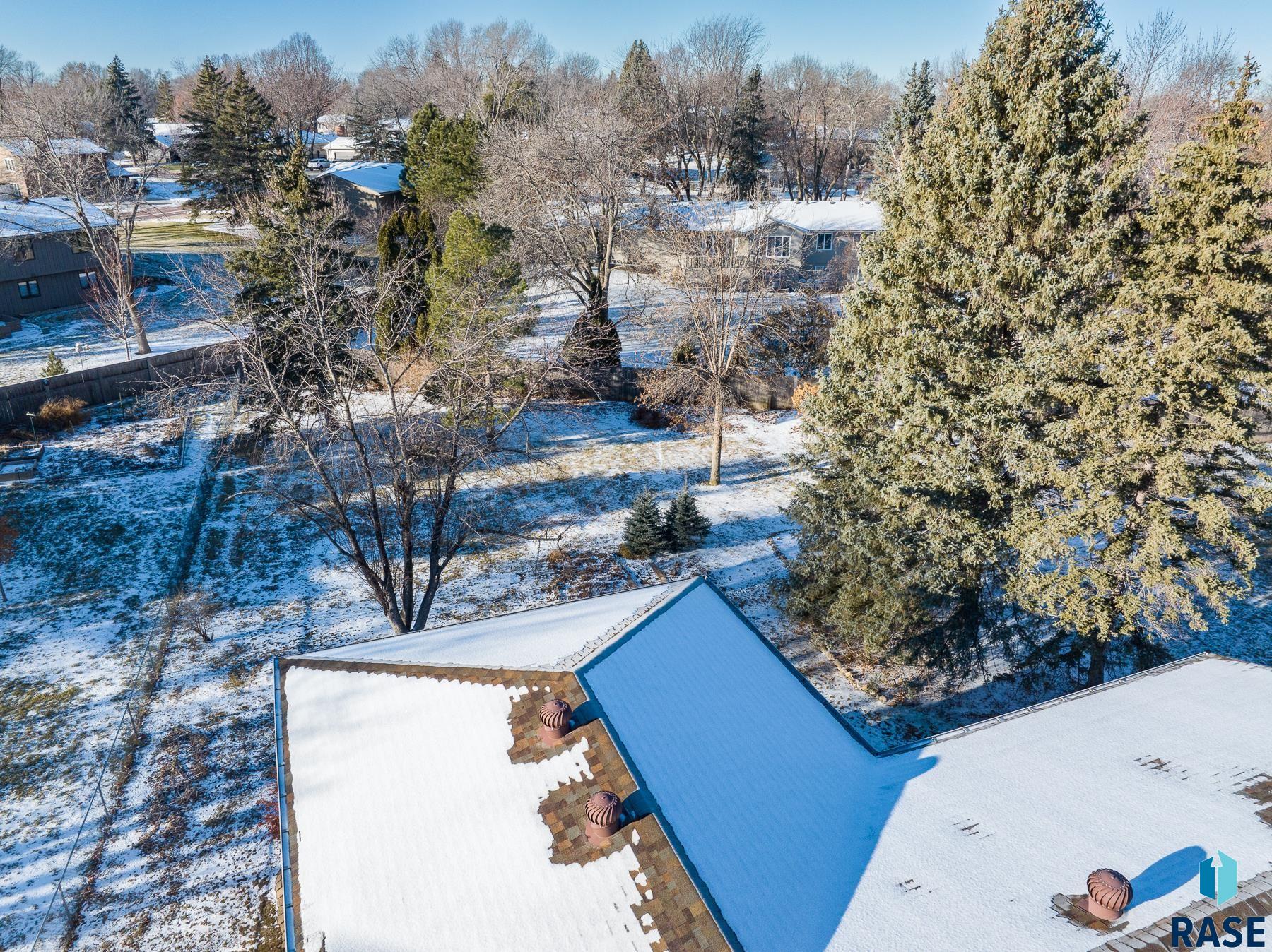 3809 S Slaten Park Dr