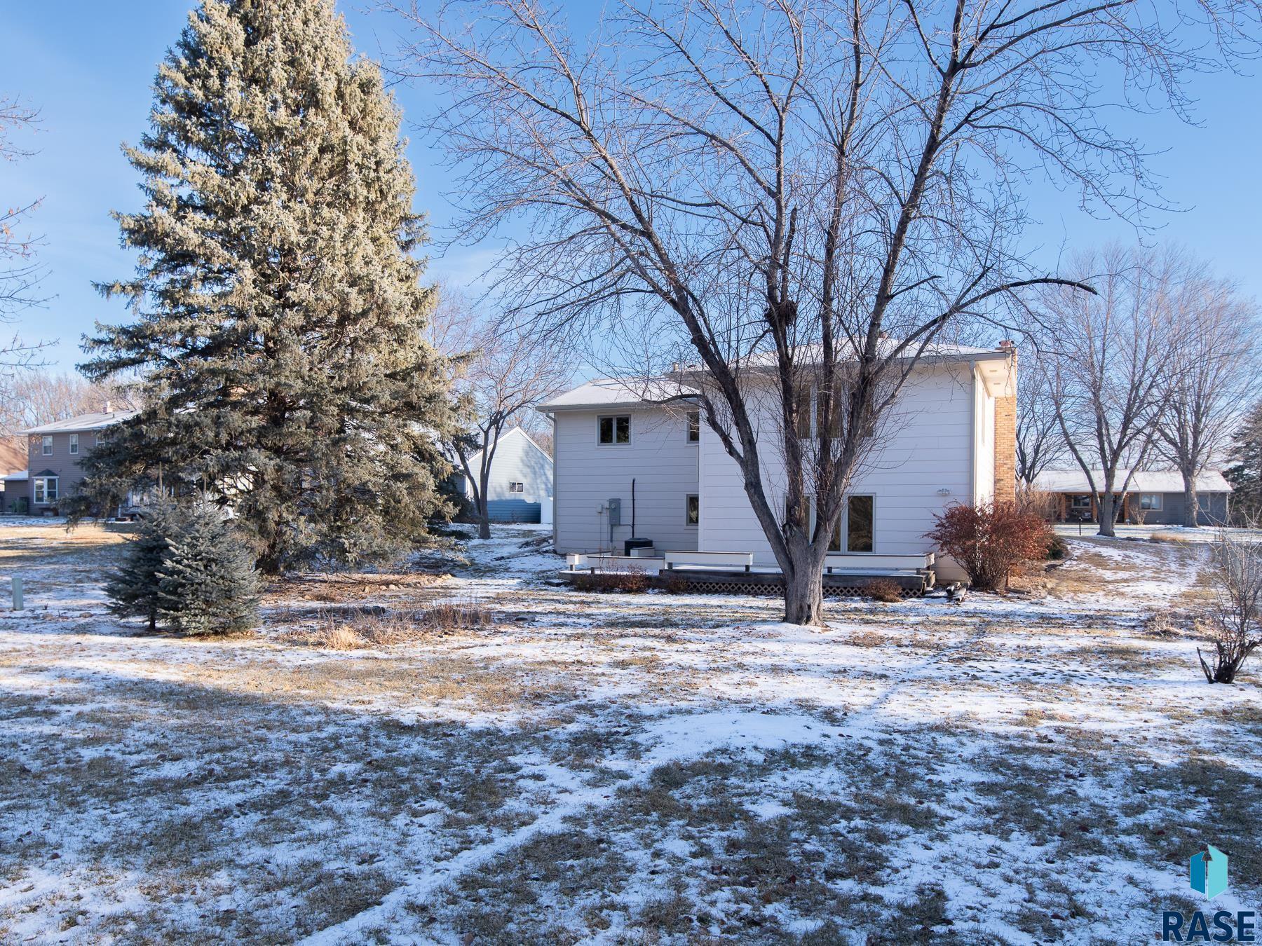 3809 S Slaten Park Dr