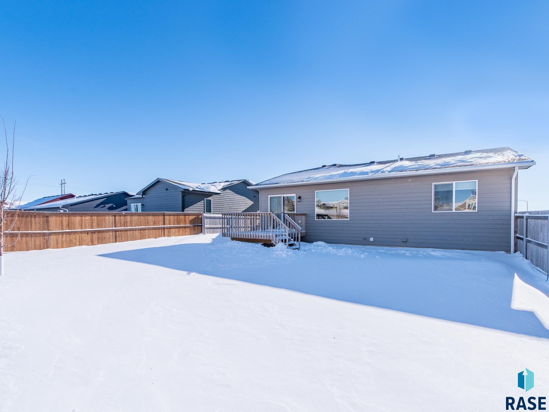 1005 N Brennan Ct