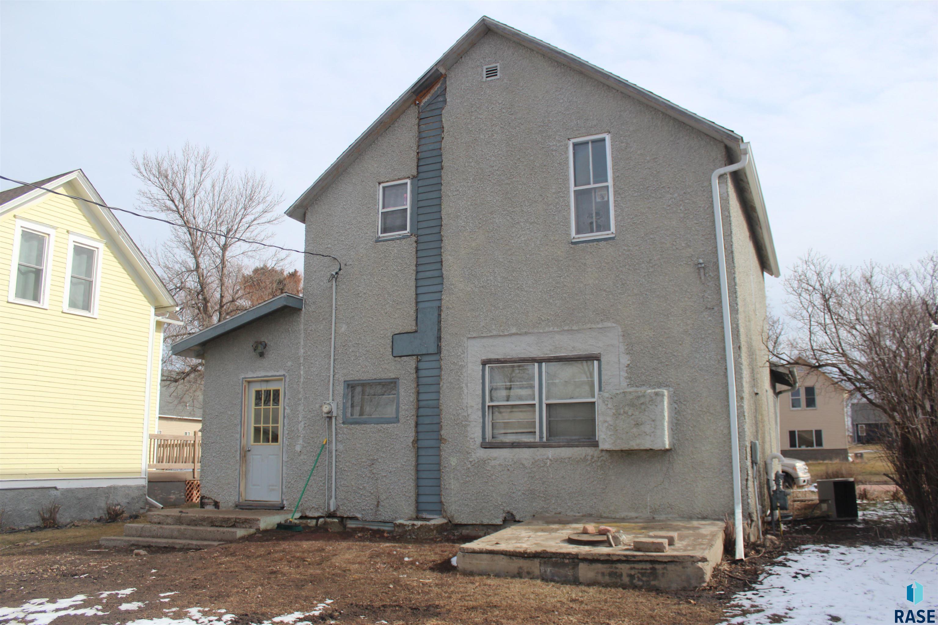 317 N Main St
