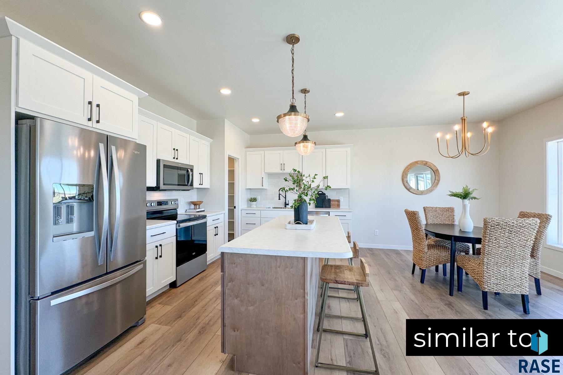 5518 W Liberator Cir