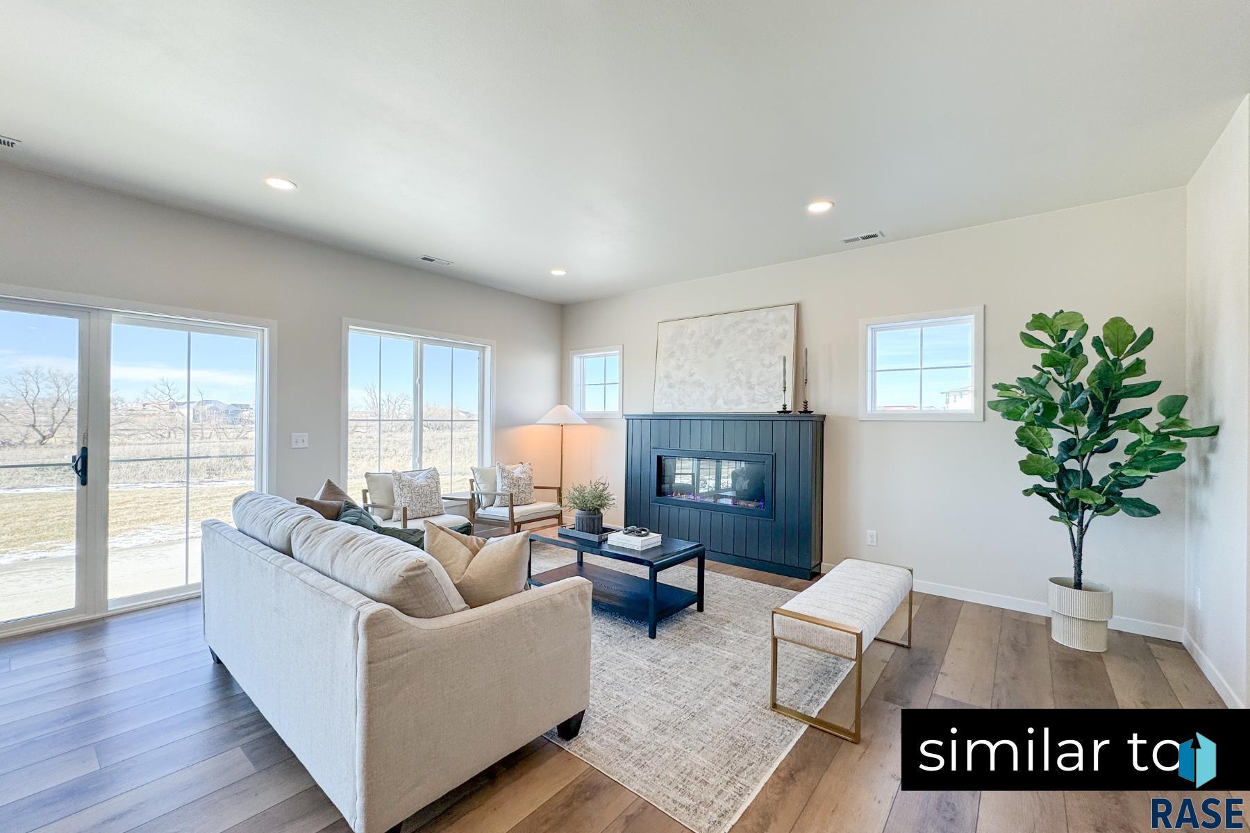 5518 W Liberator Cir