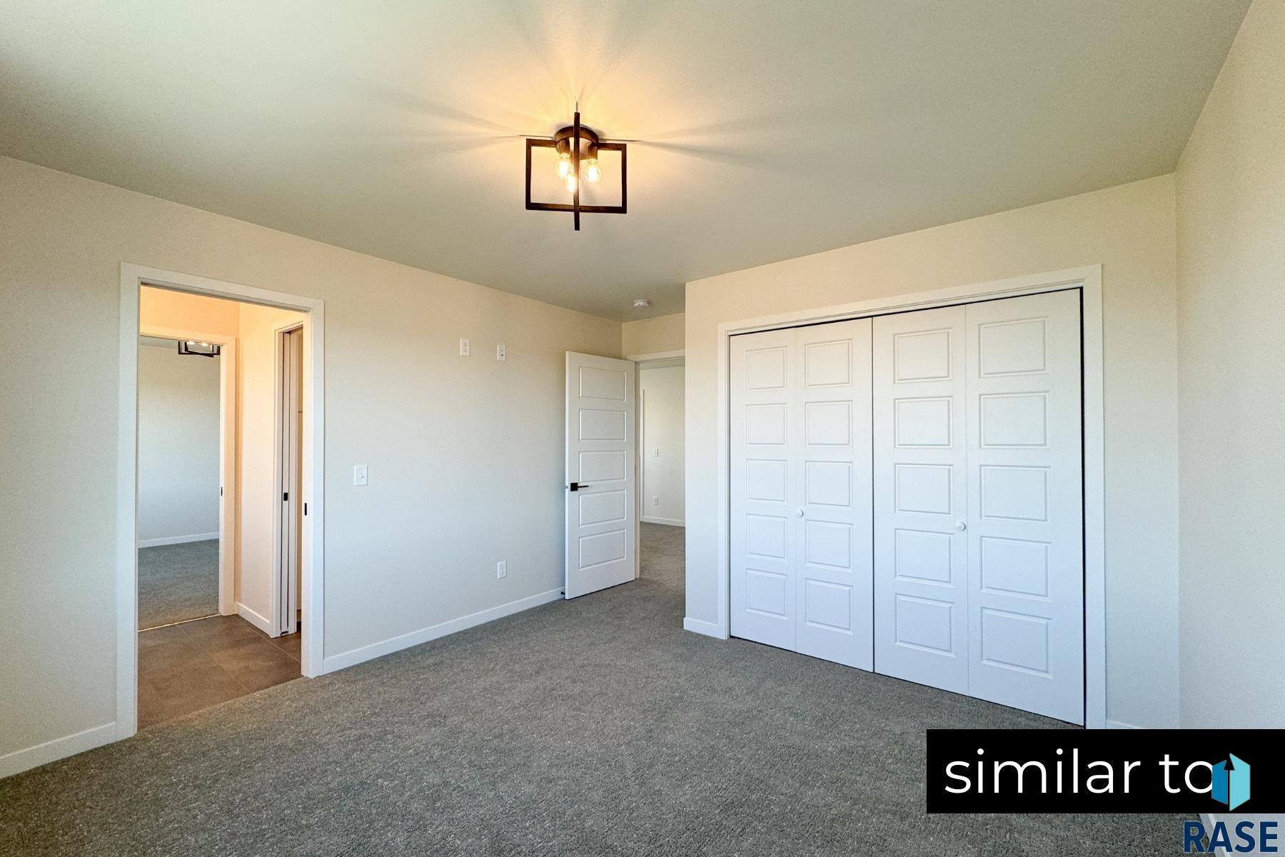 5520 W Liberator Cir