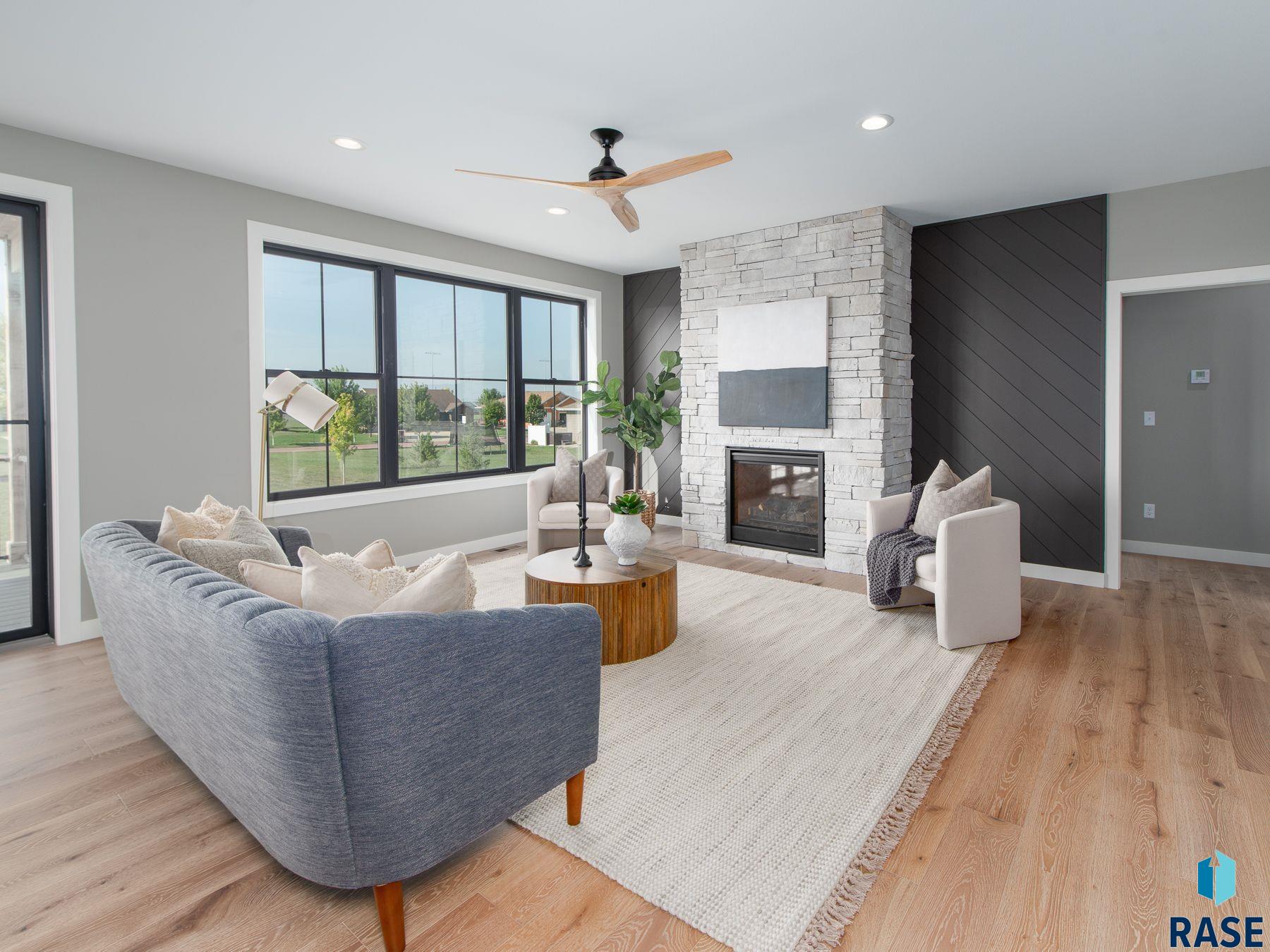 419 Meadow Cir